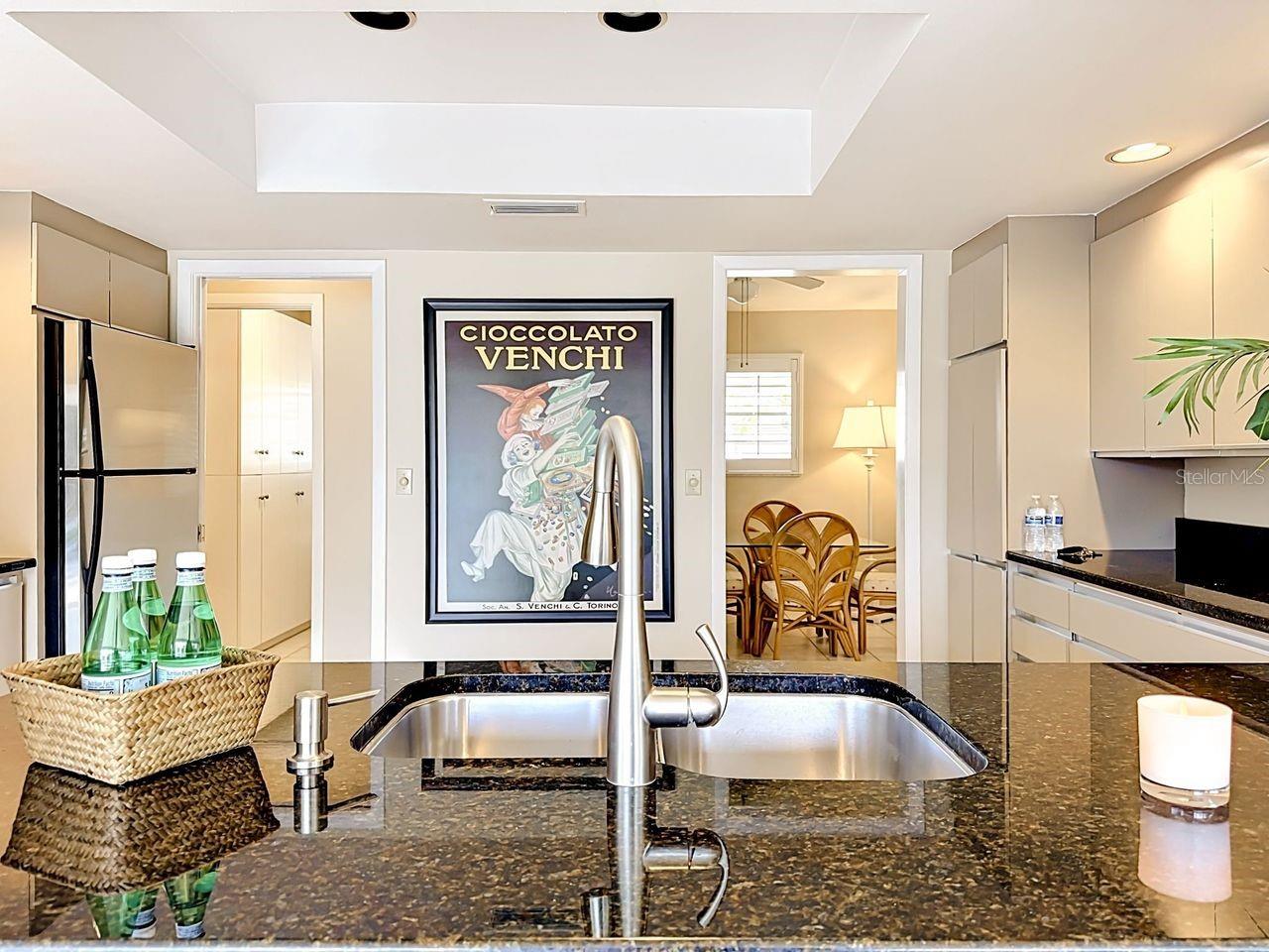 581 YARDARM LN, LONGBOAT KEY, FL, 34228