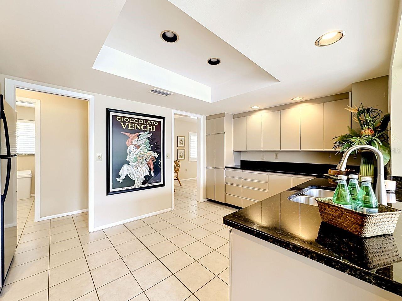 581 YARDARM LN, LONGBOAT KEY, FL, 34228