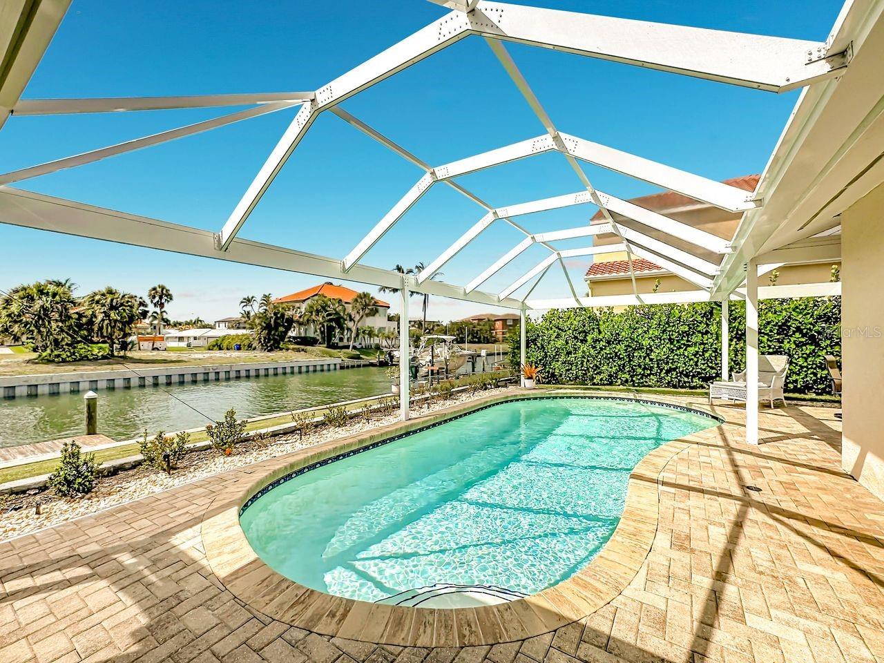 581 YARDARM LN, LONGBOAT KEY, FL, 34228