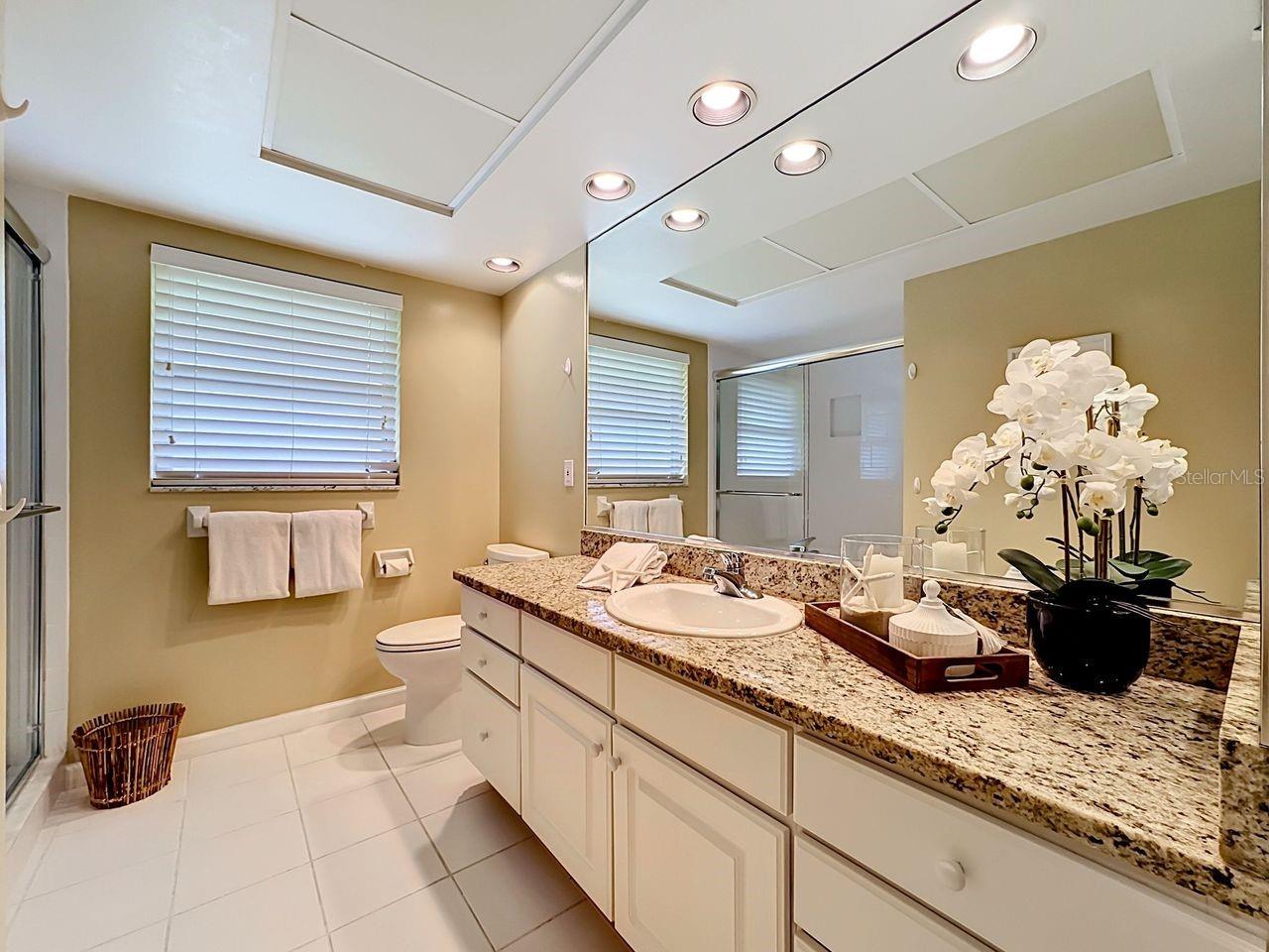 581 YARDARM LN, LONGBOAT KEY, FL, 34228