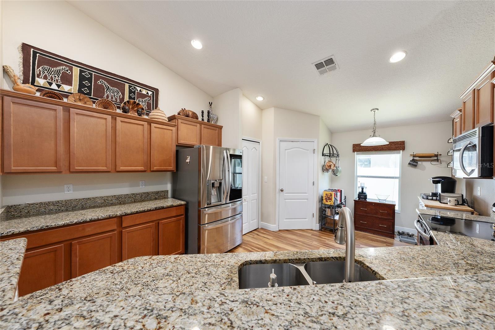 5814 COQUYT DR, MOUNT DORA, FL, 32757