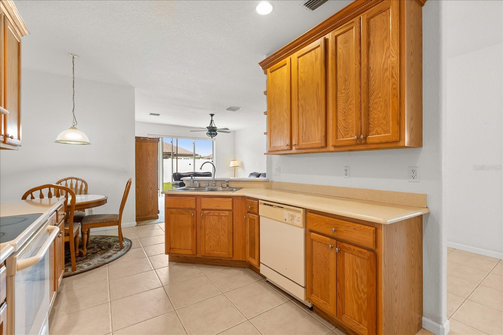 2979 WHITE CEDAR CIR, KISSIMMEE, FL, 34741