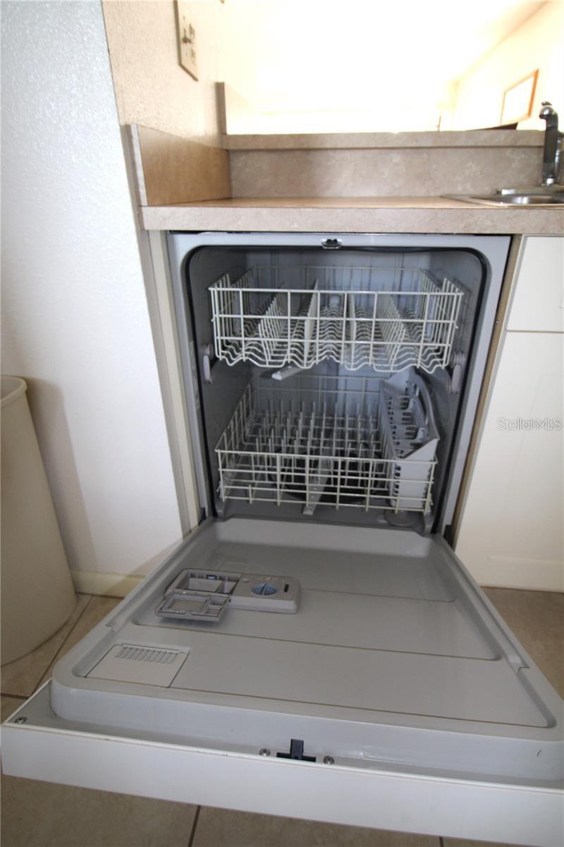 1806 MARINER DR #214, TARPON SPRINGS, FL, 34689