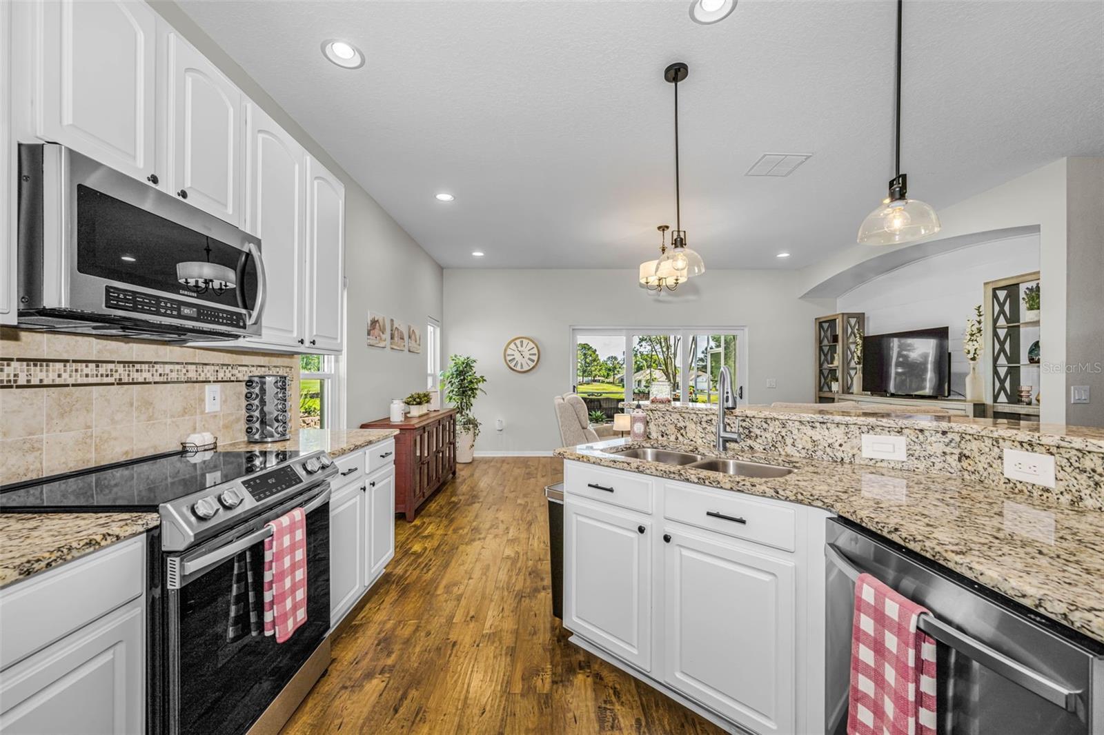 3054 BANYAN HILL LN, LAND O LAKES, FL, 34639