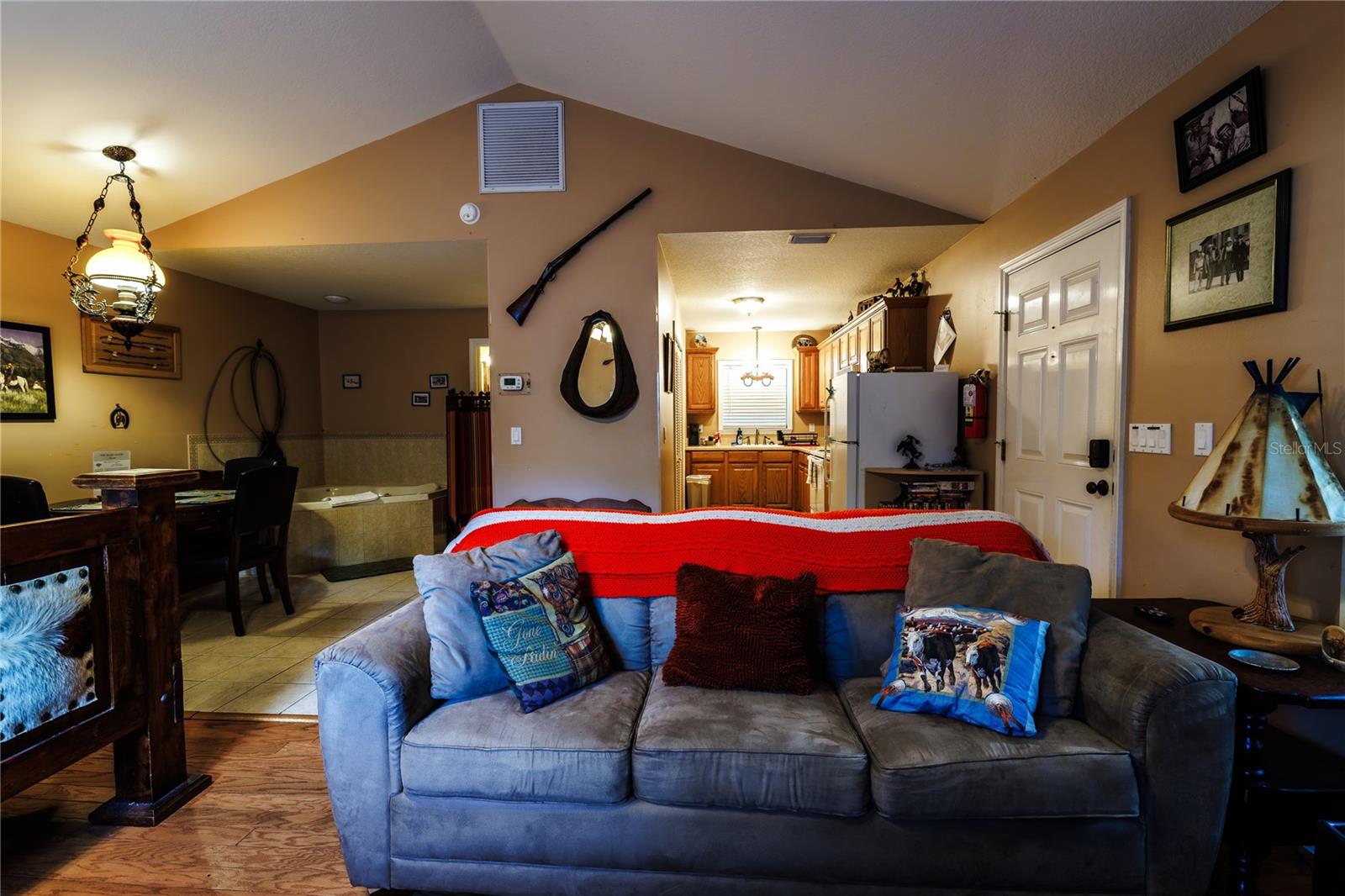 215 E FRENCH AVE, ORANGE CITY, FL, 32763