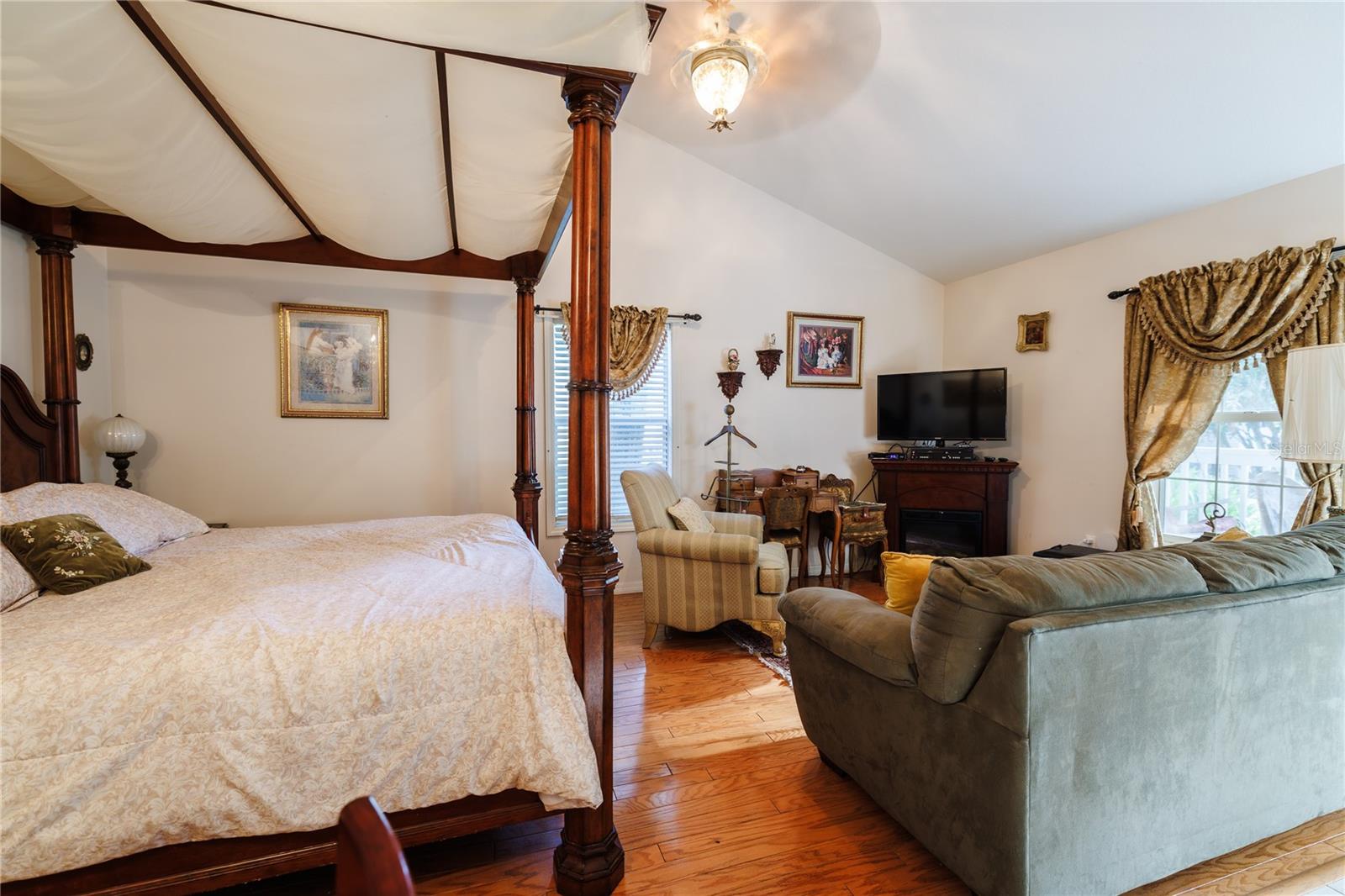 215 E FRENCH AVE, ORANGE CITY, FL, 32763