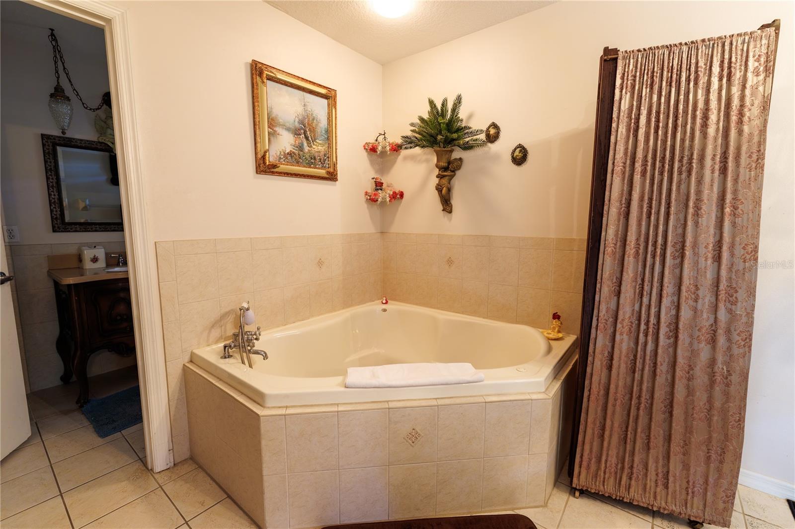 215 E FRENCH AVE, ORANGE CITY, FL, 32763