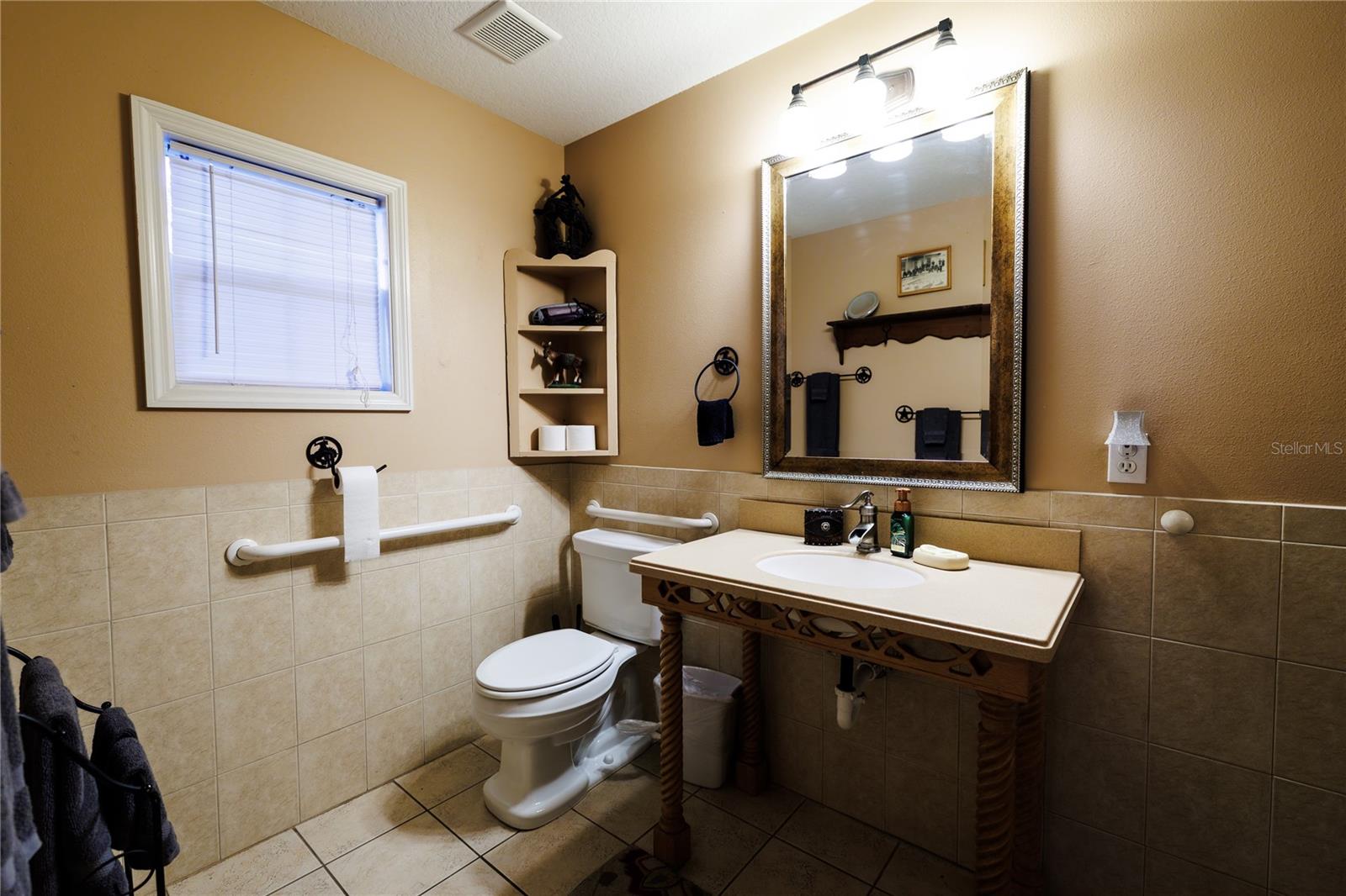 215 E FRENCH AVE, ORANGE CITY, FL, 32763