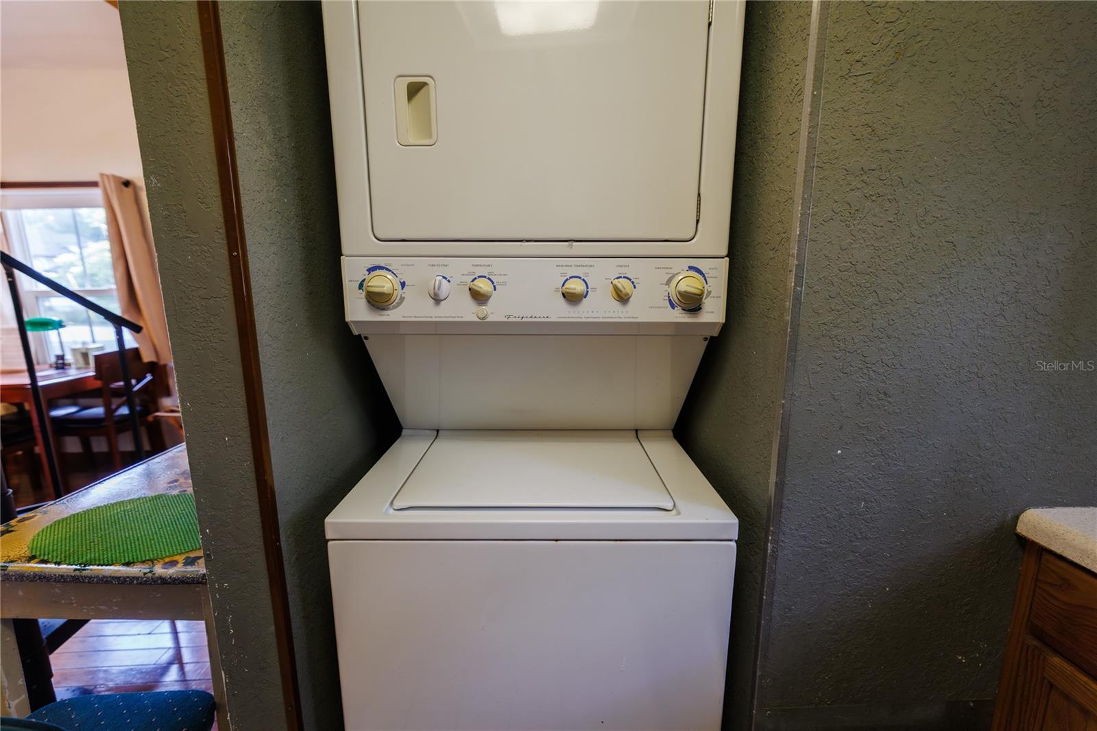 215 E FRENCH AVE, ORANGE CITY, FL, 32763