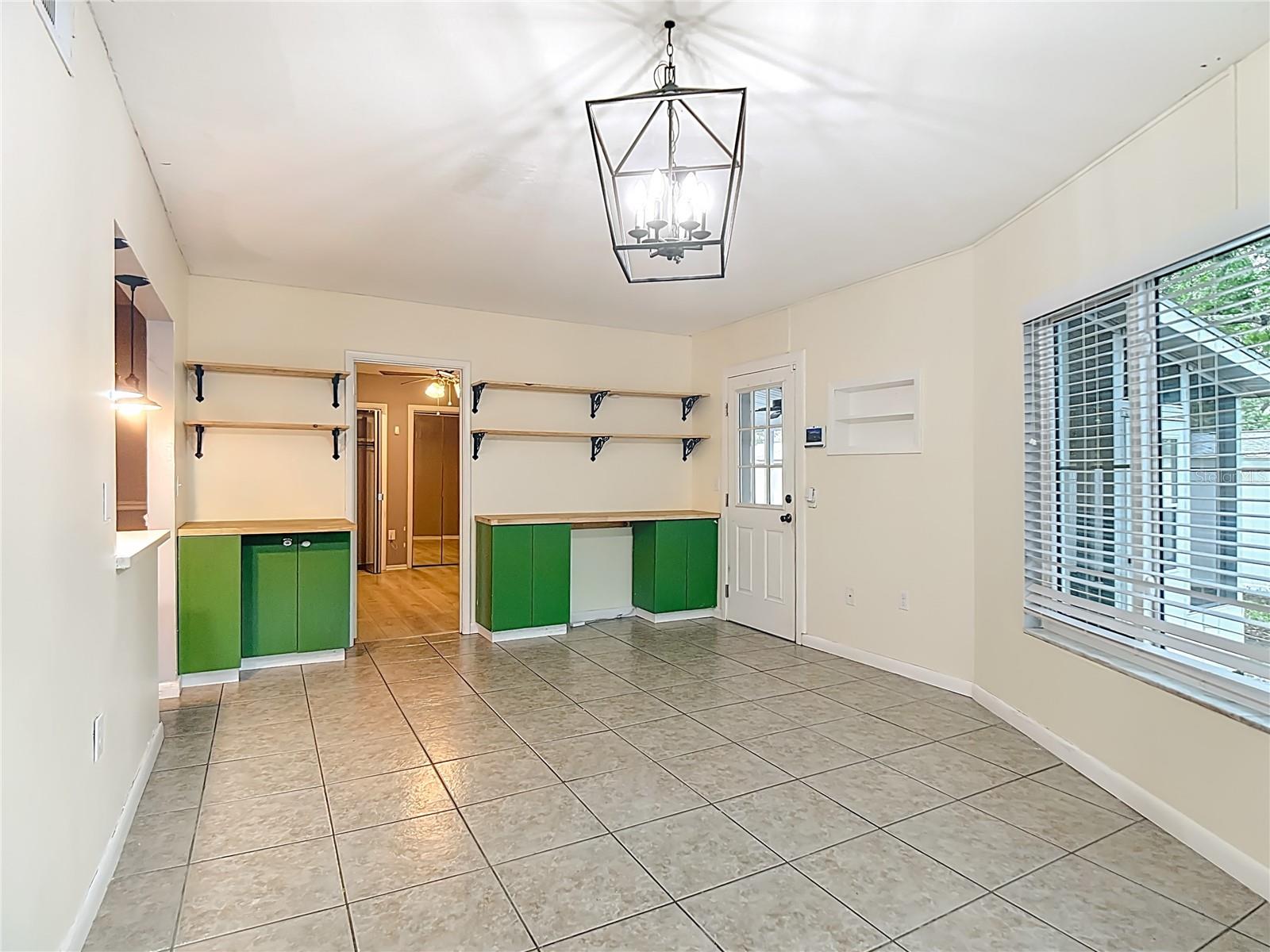 1915 SYLVESTER RD, LAKELAND, FL, 33803