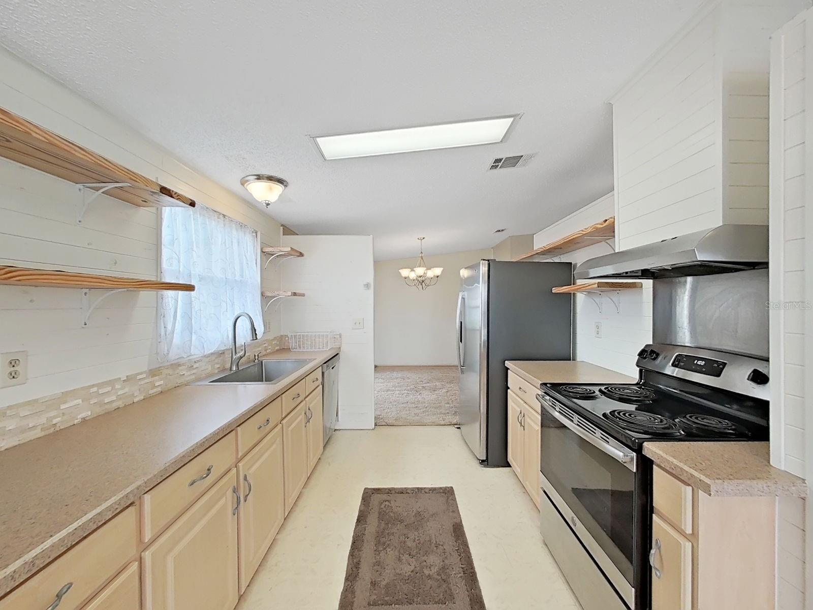 1704 QUAIL HILL DR, LAKELAND, FL, 33810