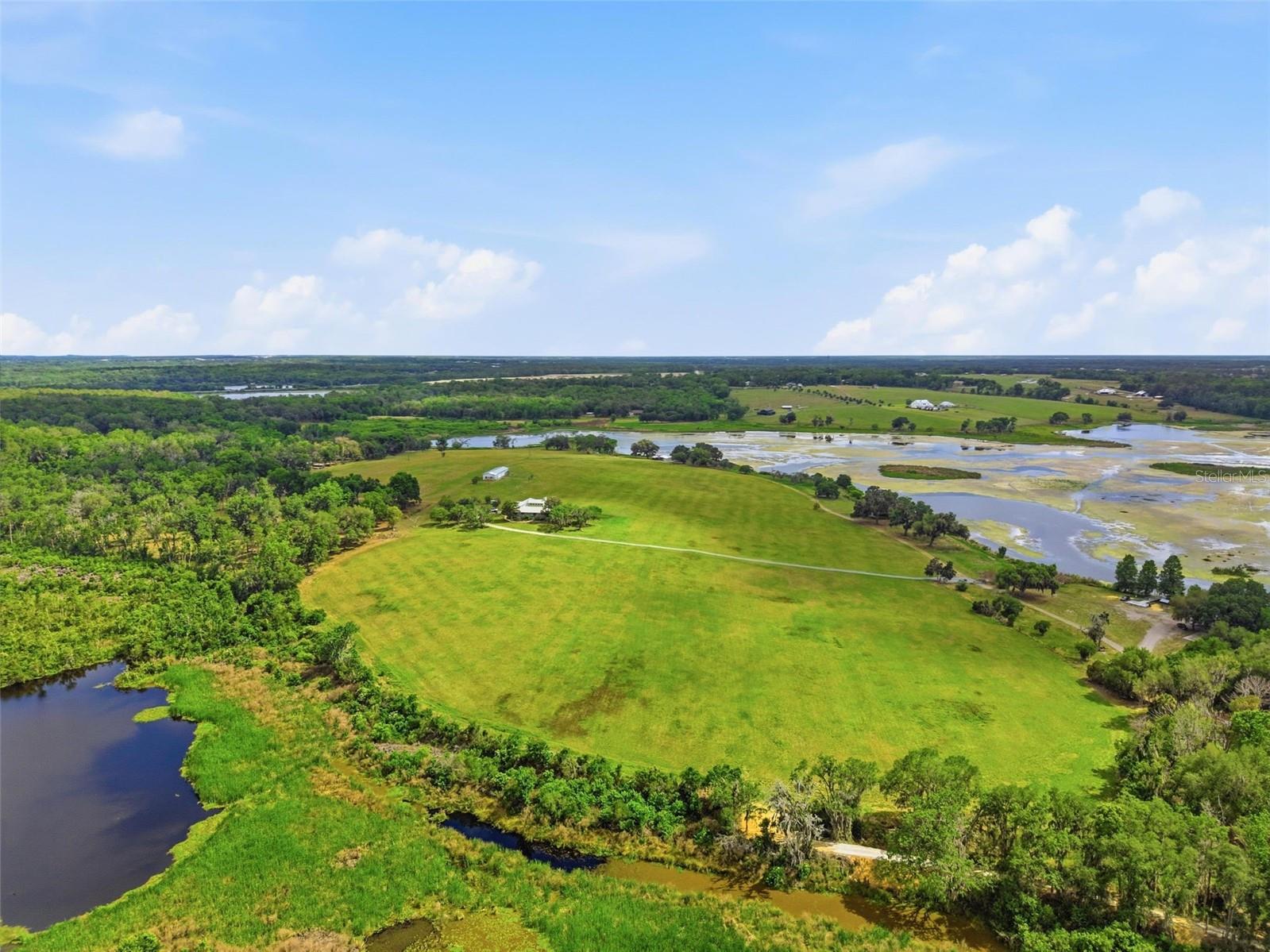 18610 TOWNSEND HOUSE RD, DADE CITY, FL, 33523