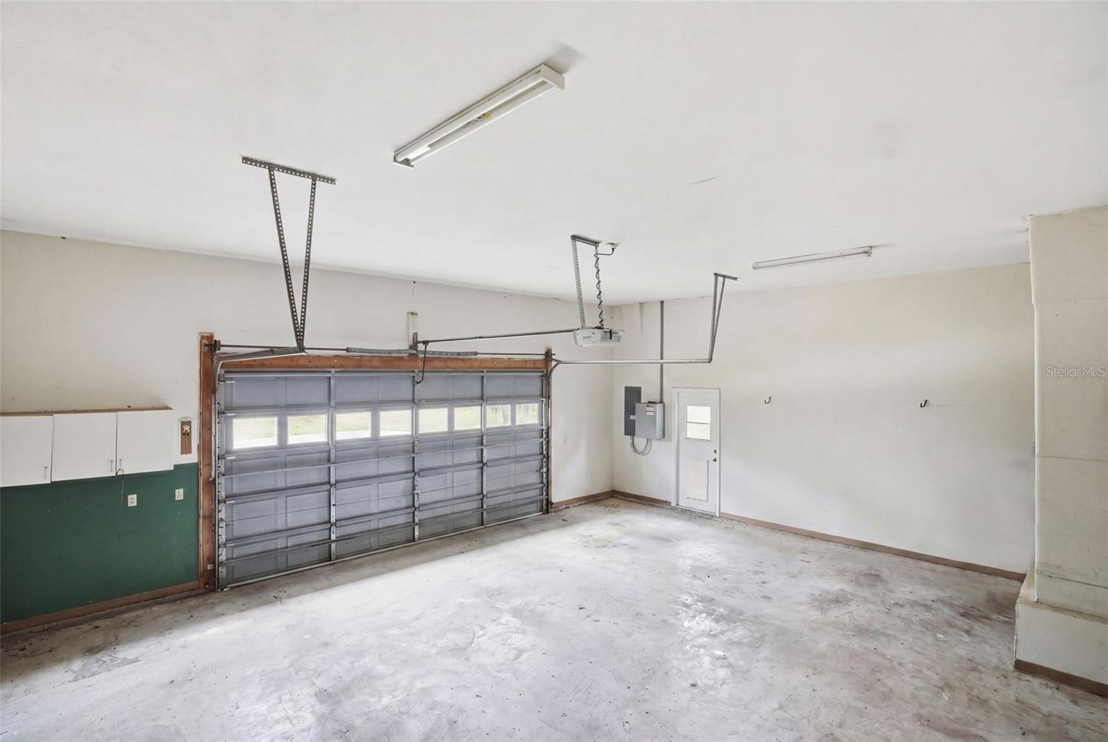 18610 TOWNSEND HOUSE RD, DADE CITY, FL, 33523