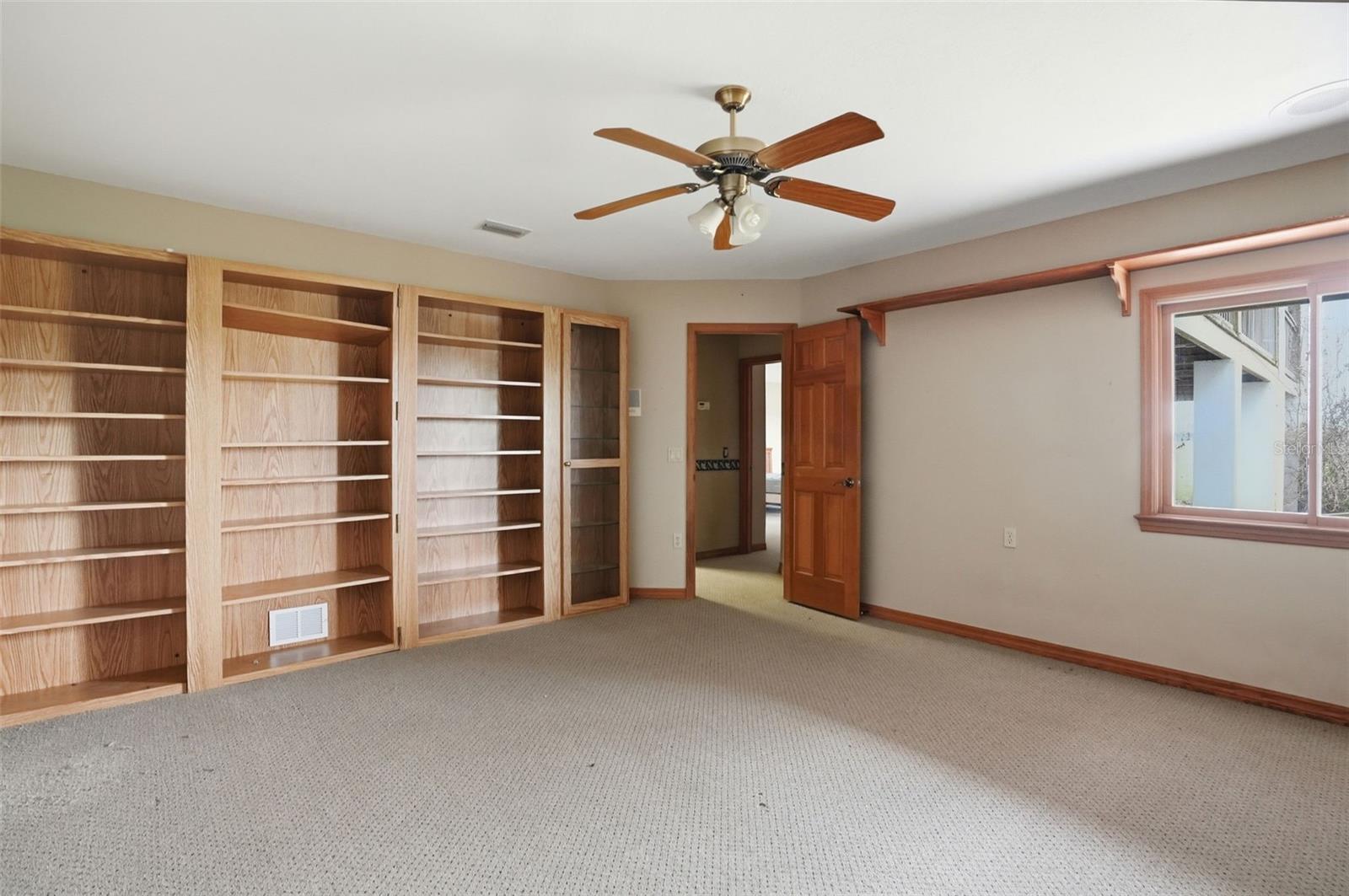 18610 TOWNSEND HOUSE RD, DADE CITY, FL, 33523