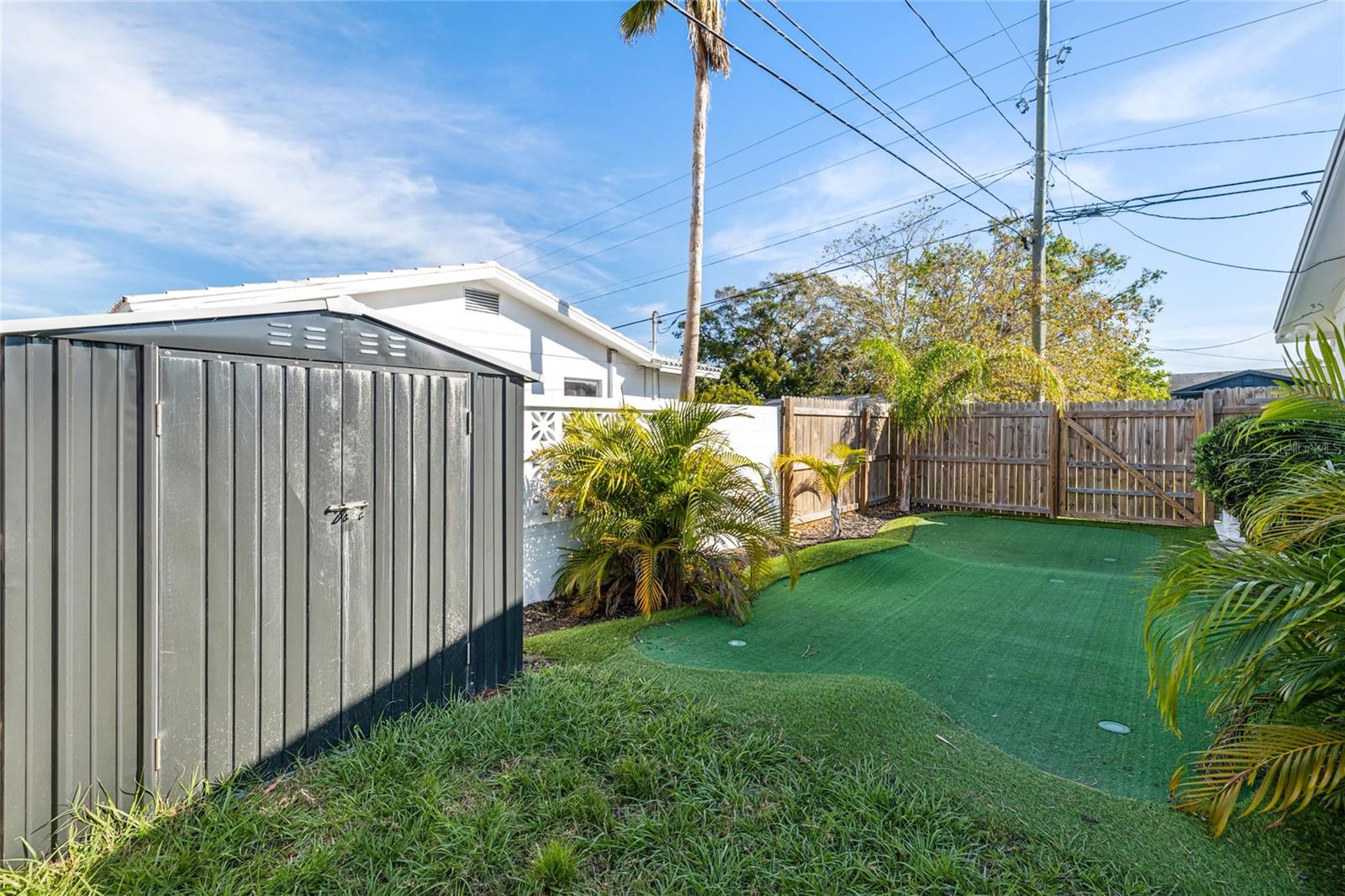 2000 57TH ST N, ST PETERSBURG, FL, 33710
