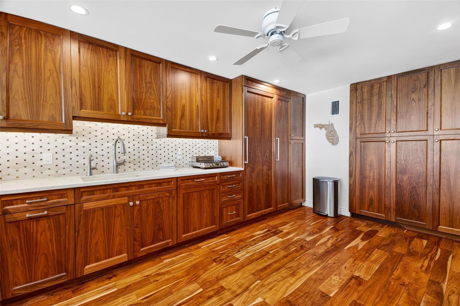 4708 OCEAN BLVD #E4, SARASOTA, FL, 34242