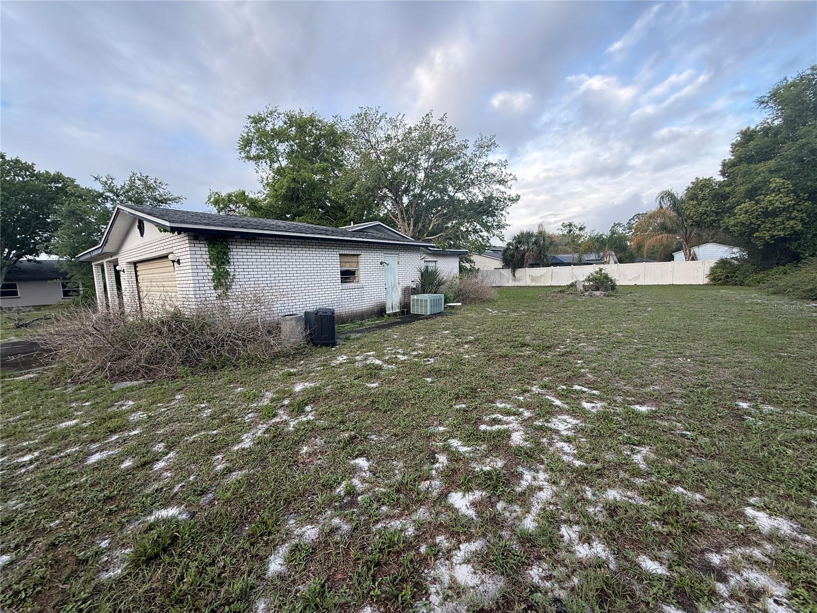 1129 E WILLOW RUN DR, PORT ORANGE, FL, 32129