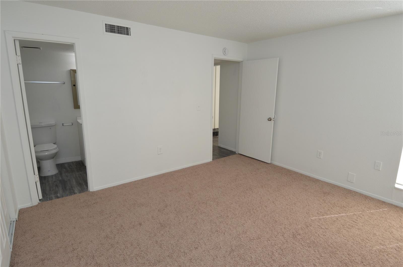 5004 CASTILE PL #463, TAMPA, FL, 33617