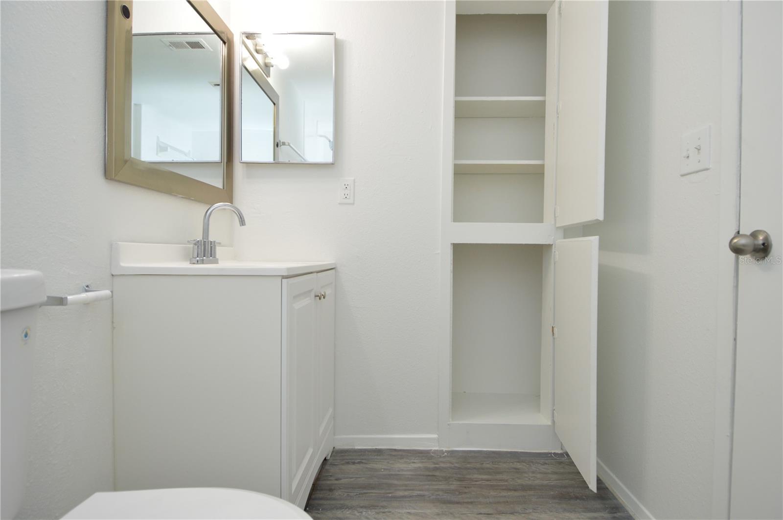 5004 CASTILE PL #463, TAMPA, FL, 33617