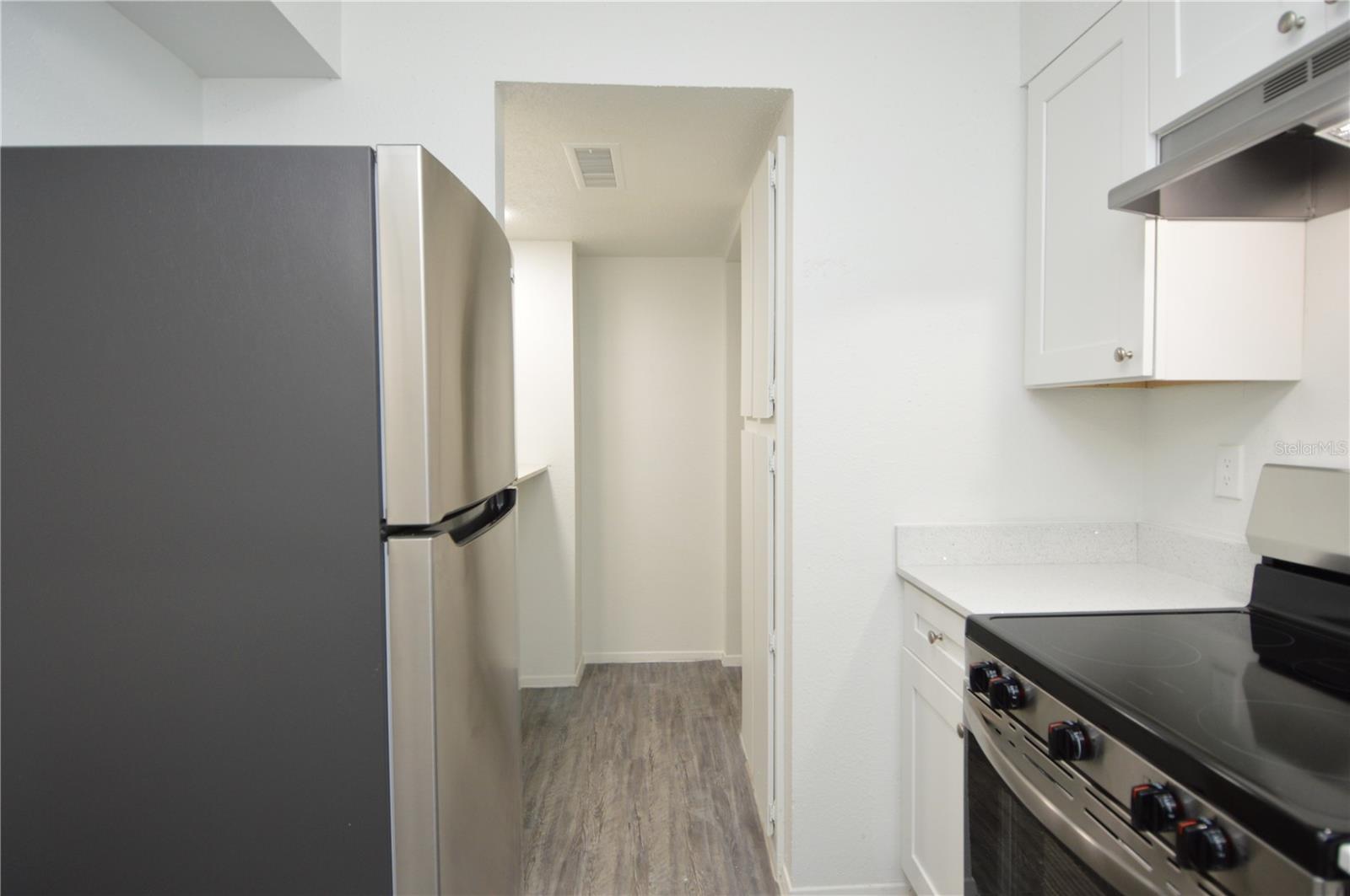 5004 CASTILE PL #463, TAMPA, FL, 33617