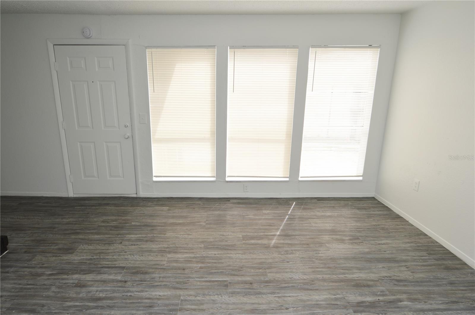 5004 CASTILE PL #463, TAMPA, FL, 33617