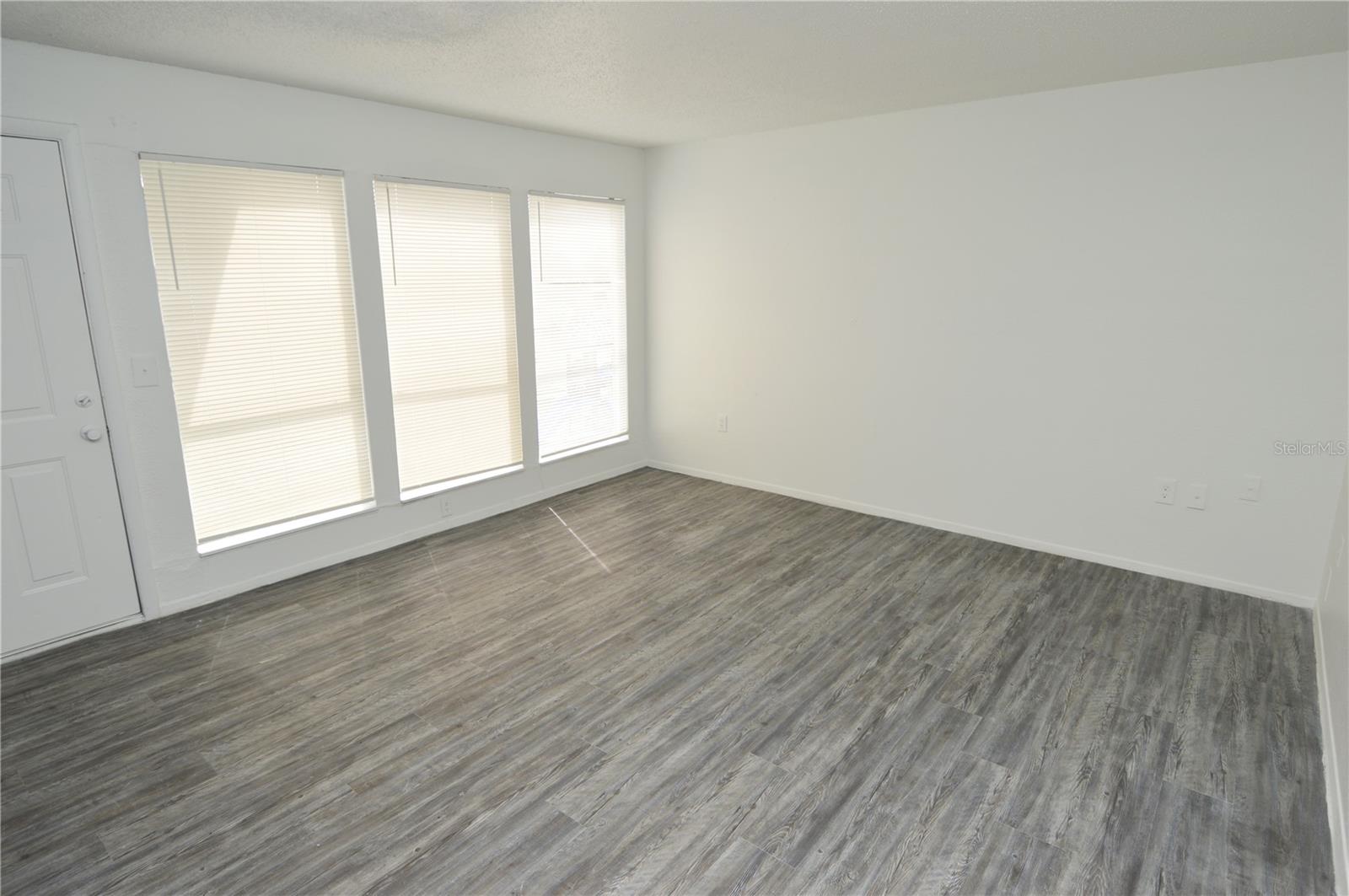 5004 CASTILE PL #463, TAMPA, FL, 33617