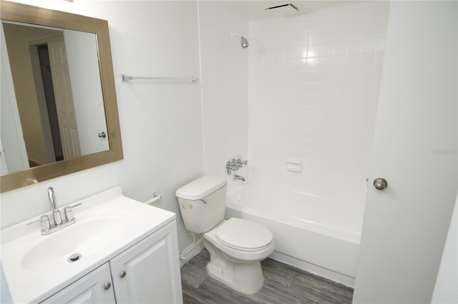 5004 CASTILE PL #463, TAMPA, FL, 33617