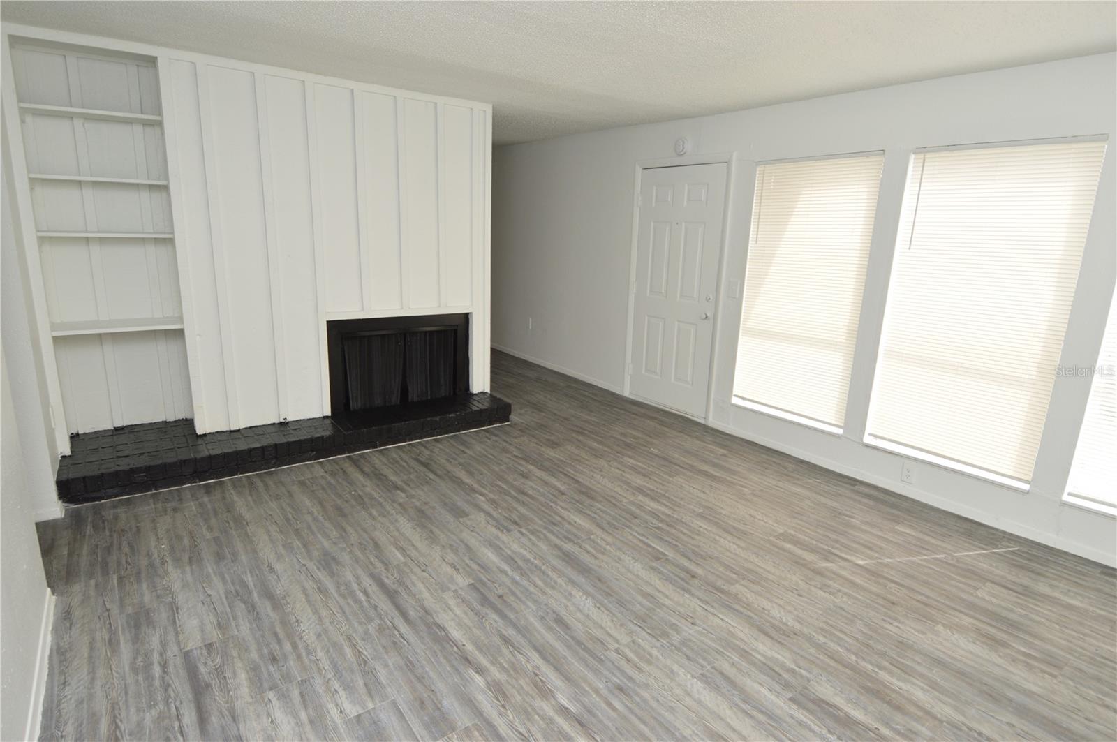 5004 CASTILE PL #463, TAMPA, FL, 33617