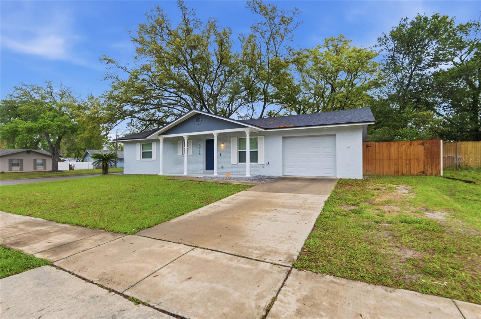 3715 TRIANON DR, ORLANDO, FL, 32818