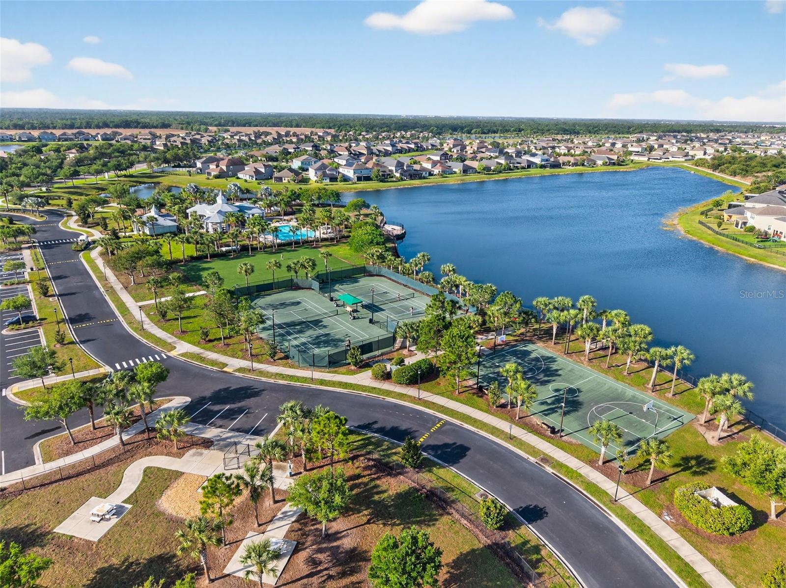 9324 LEMON DROP LOOP, SUN CITY CENTER, FL, 33573
