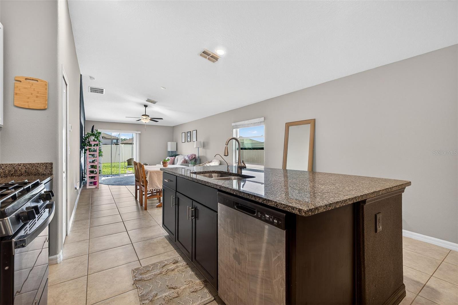 9324 LEMON DROP LOOP, SUN CITY CENTER, FL, 33573