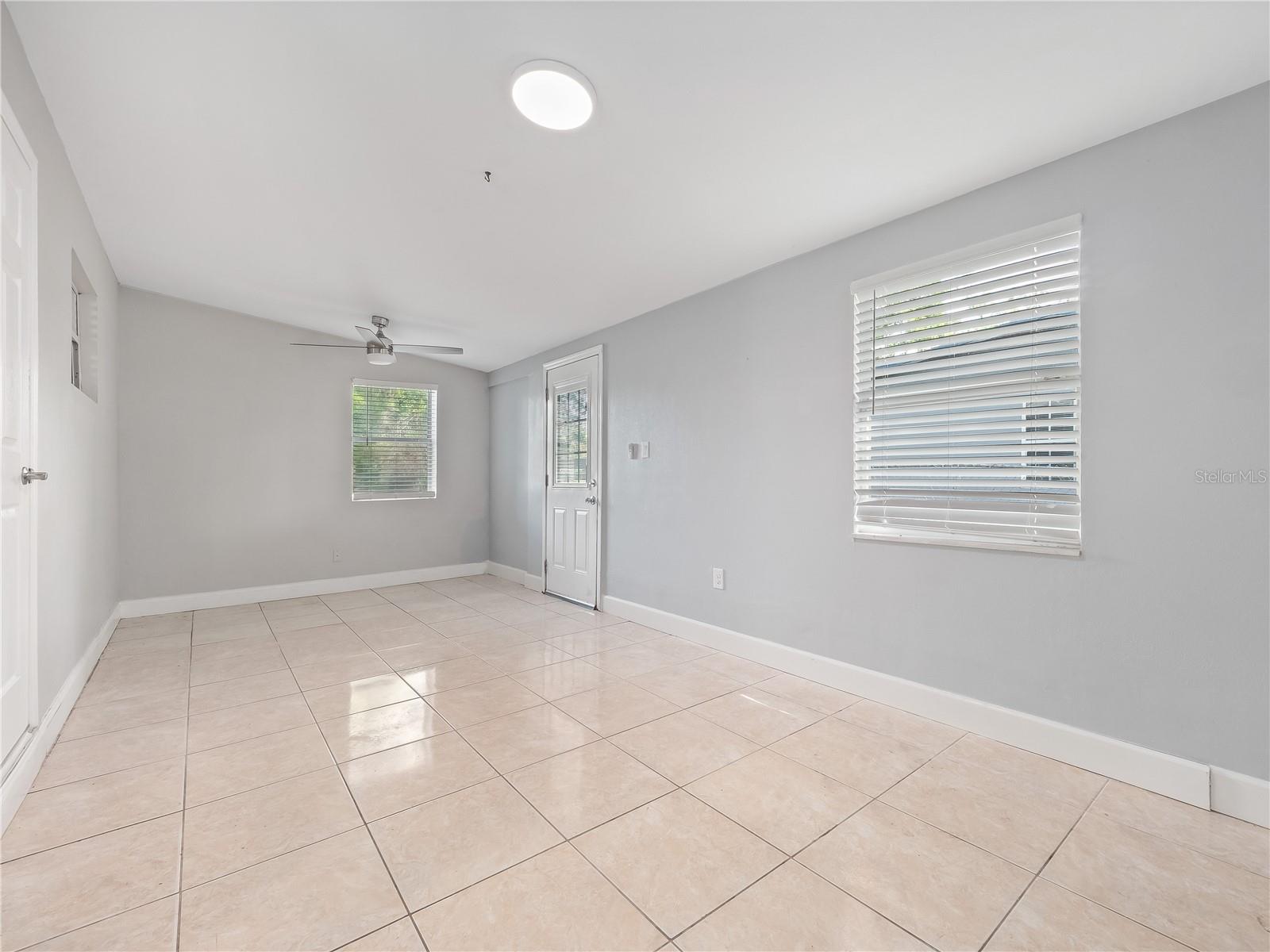 970 ROBERTS BLVD, DELTONA, FL, 32725