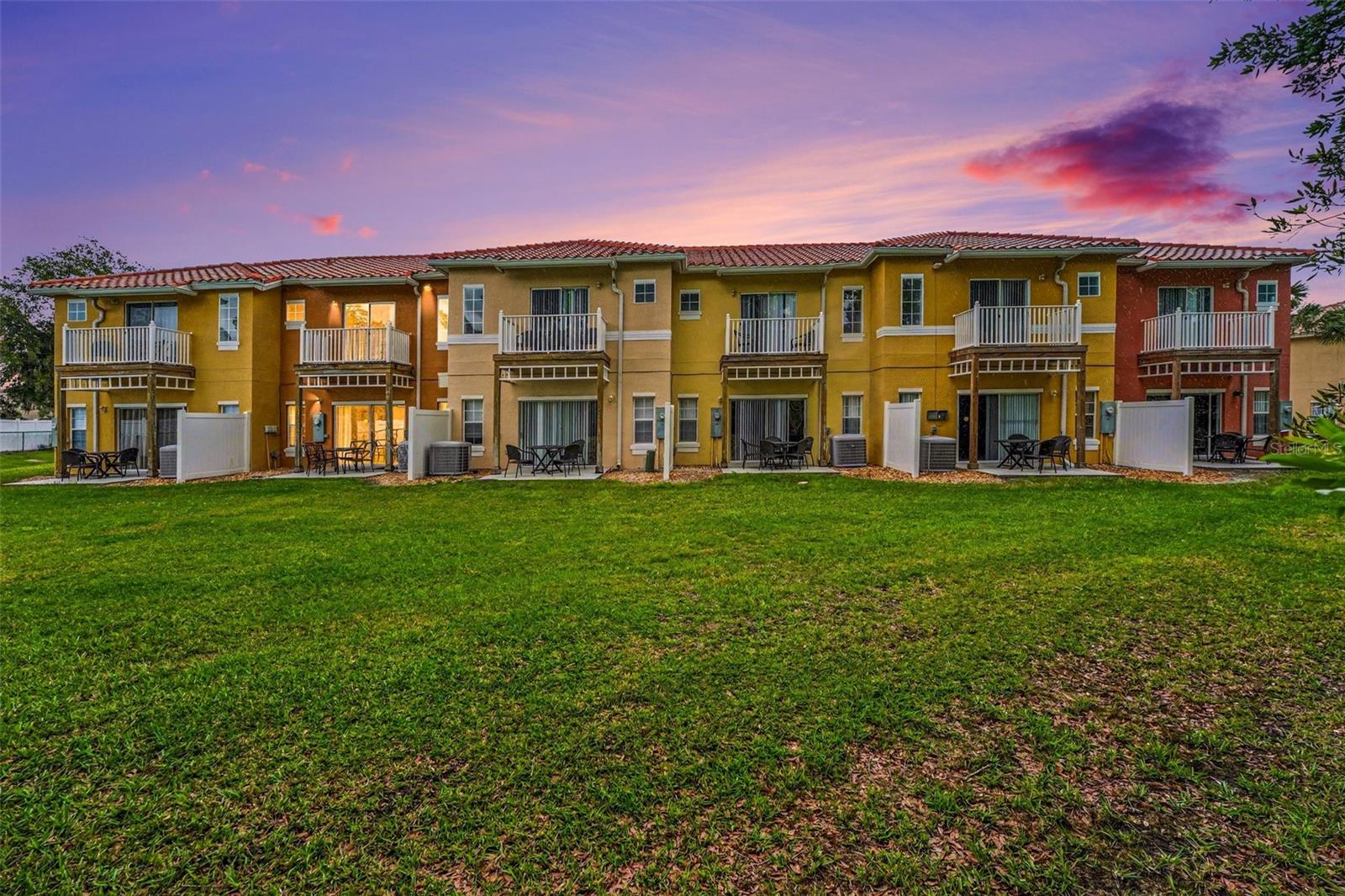 1075 PARK RIDGE CIR, KISSIMMEE, FL, 34746