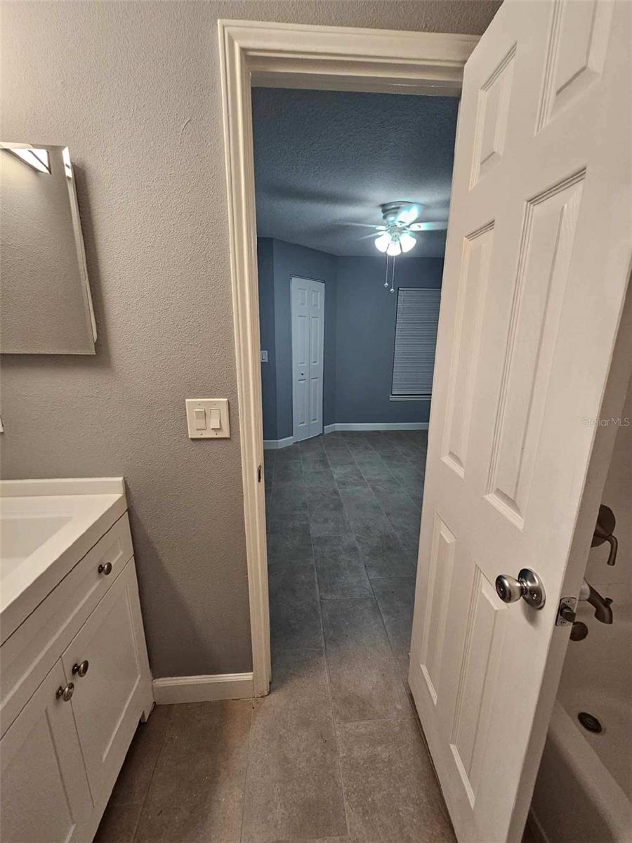 2533 GRASSY POINT DR #203, LAKE MARY, FL, 32746