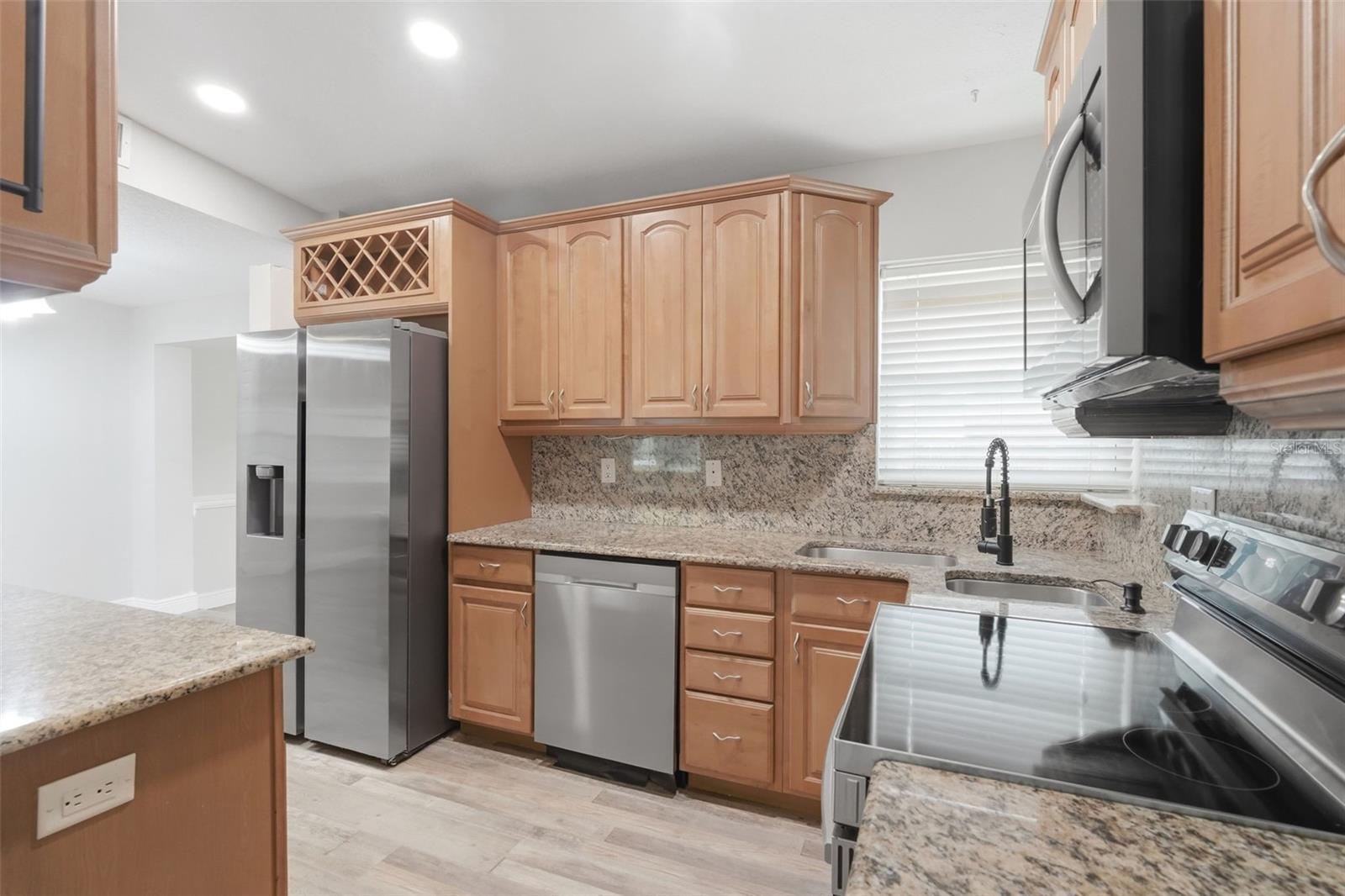 1454 STILLWATER AVE, DELTONA, FL, 32725