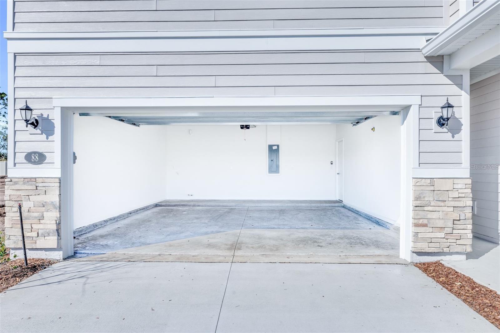 88 WAVERLY LN, PALM COAST, FL, 32164
