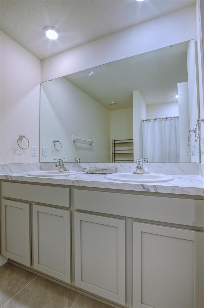 1664 HAZY SEA DR, PLANT CITY, FL, 33565