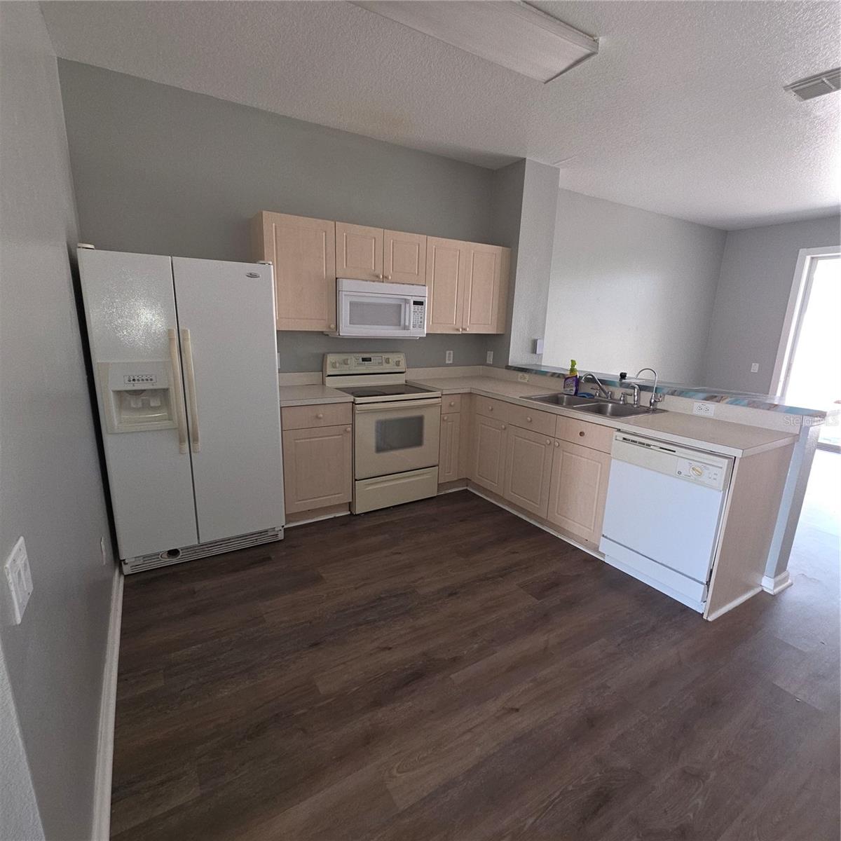2403 SILVER PALM DR, KISSIMMEE, FL, 34747