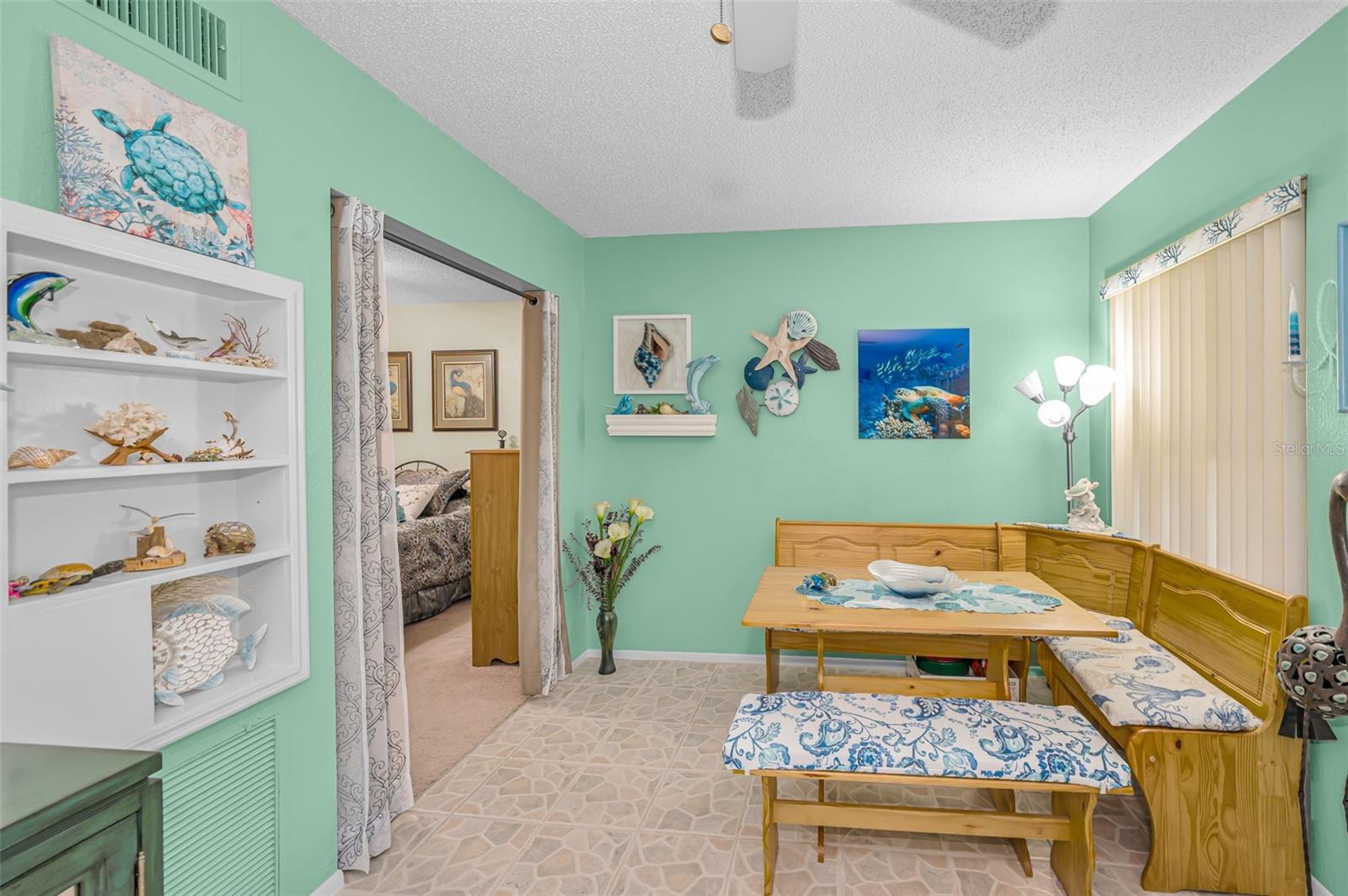 BONUS/FLORIDA ROOM