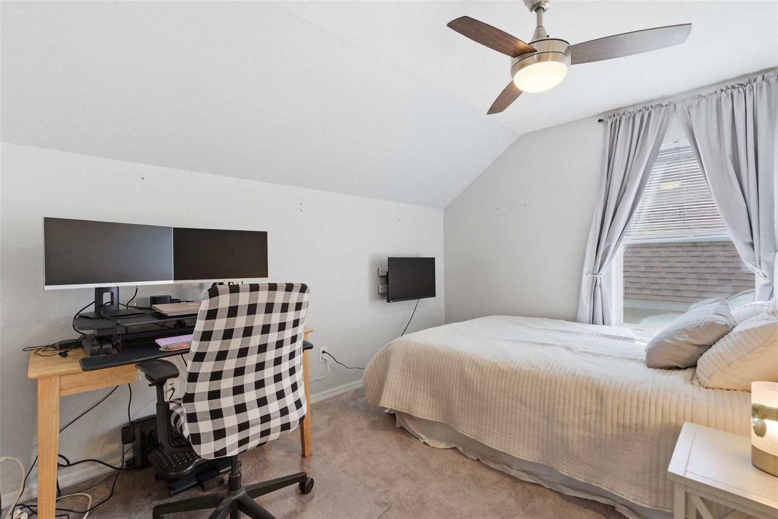 5805 MEADOWPARK PL, LITHIA, FL, 33547