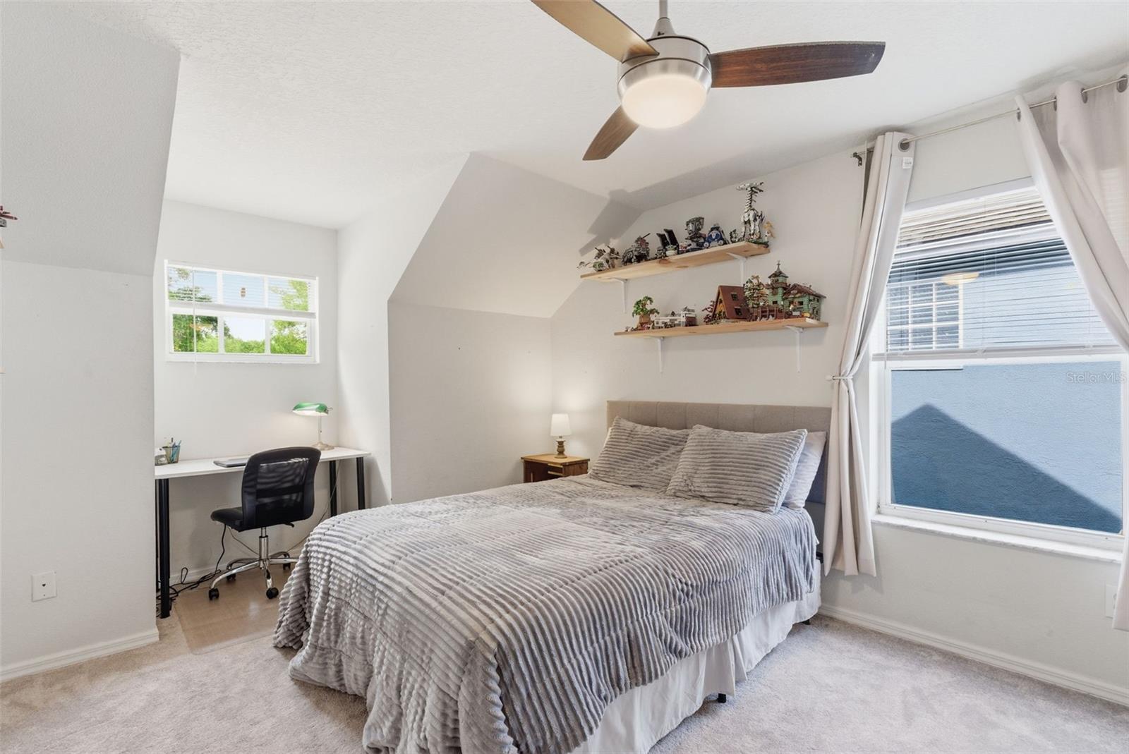 5805 MEADOWPARK PL, LITHIA, FL, 33547