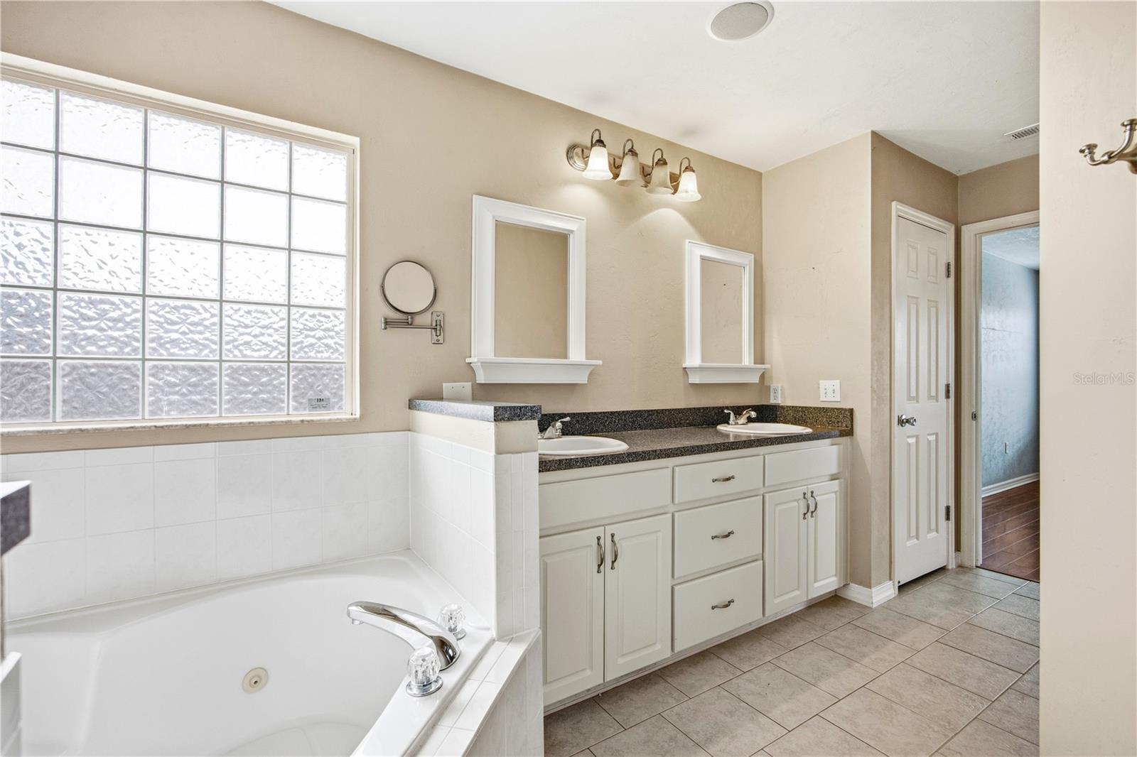 25488 NW 10TH AVE, NEWBERRY, FL, 32669