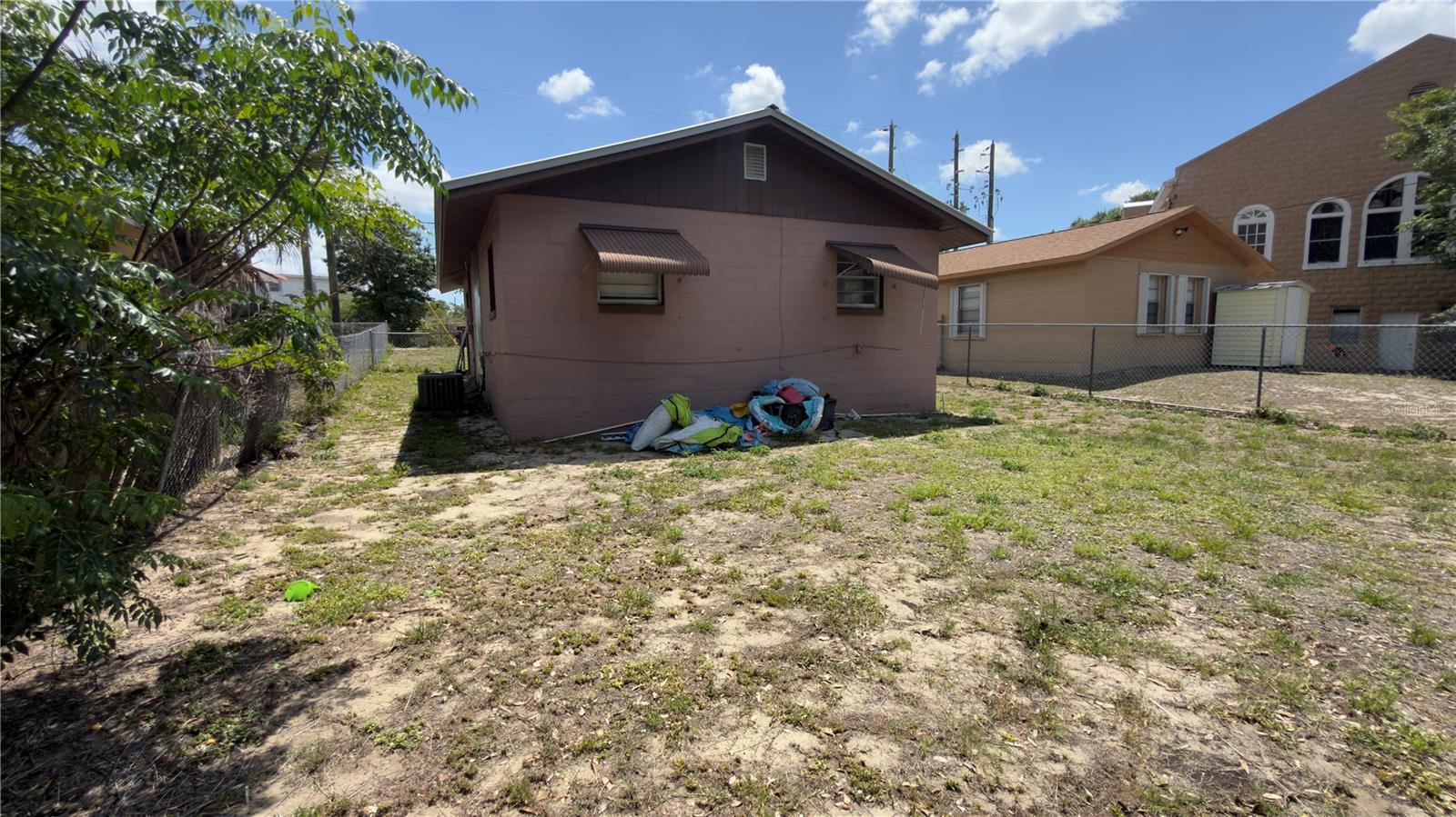 517 HARRIS ST, SEBRING, FL, 33870