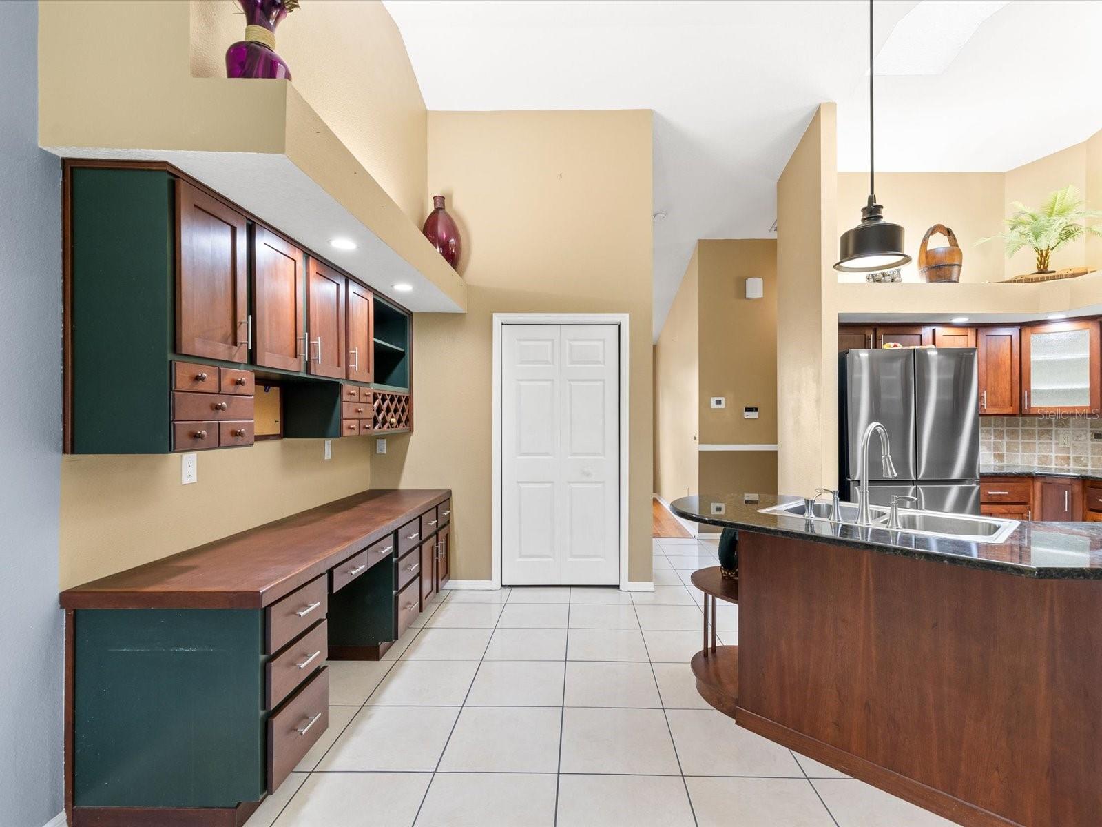 18602 WINDING OAKS BLVD, HUDSON, FL, 34667