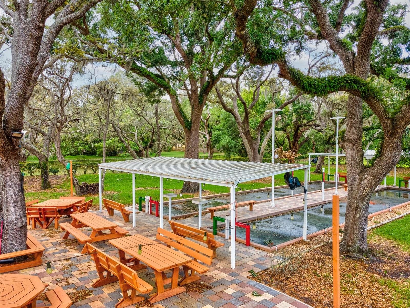 18602 WINDING OAKS BLVD, HUDSON, FL, 34667
