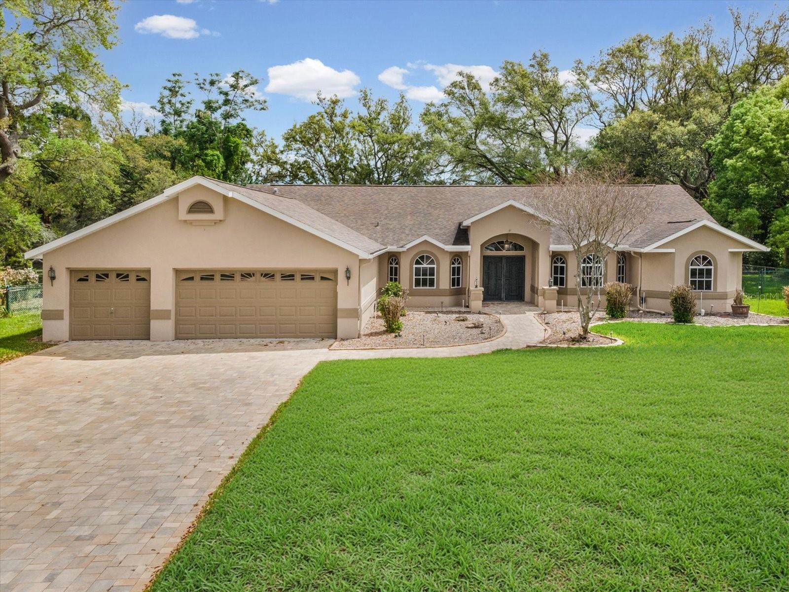 18602 WINDING OAKS BLVD, HUDSON, FL, 34667