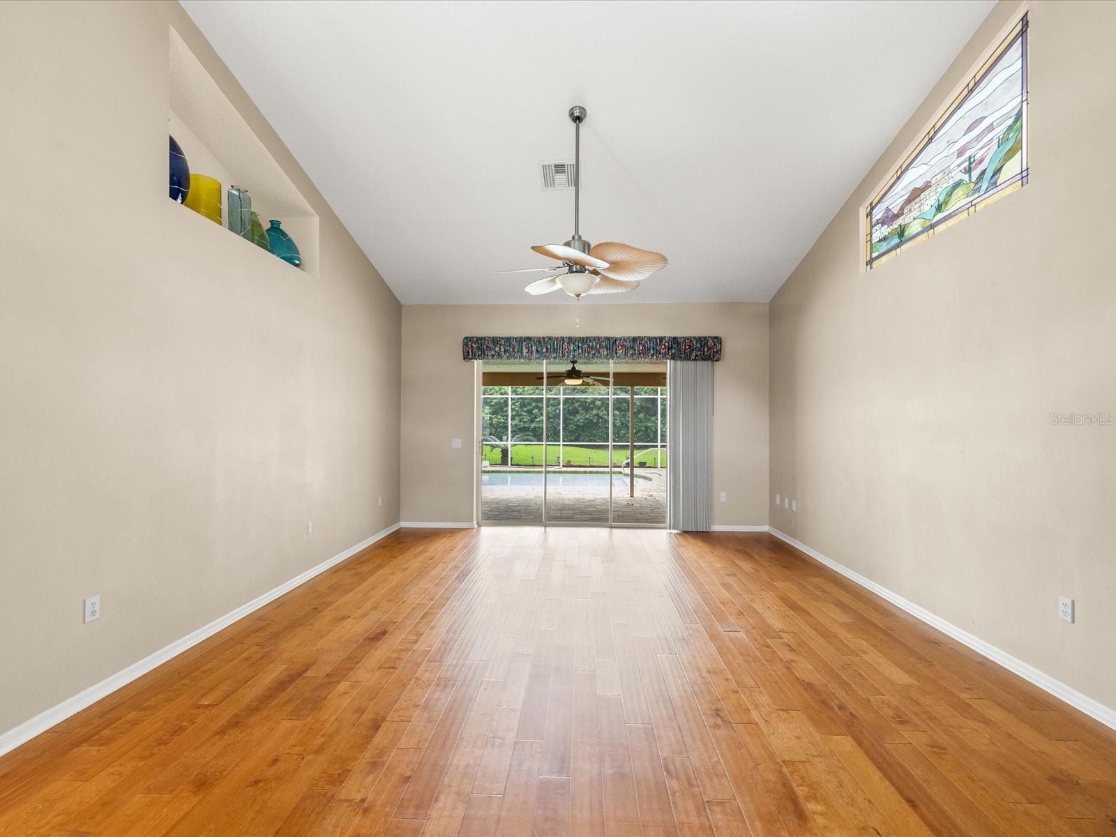 18602 WINDING OAKS BLVD, HUDSON, FL, 34667