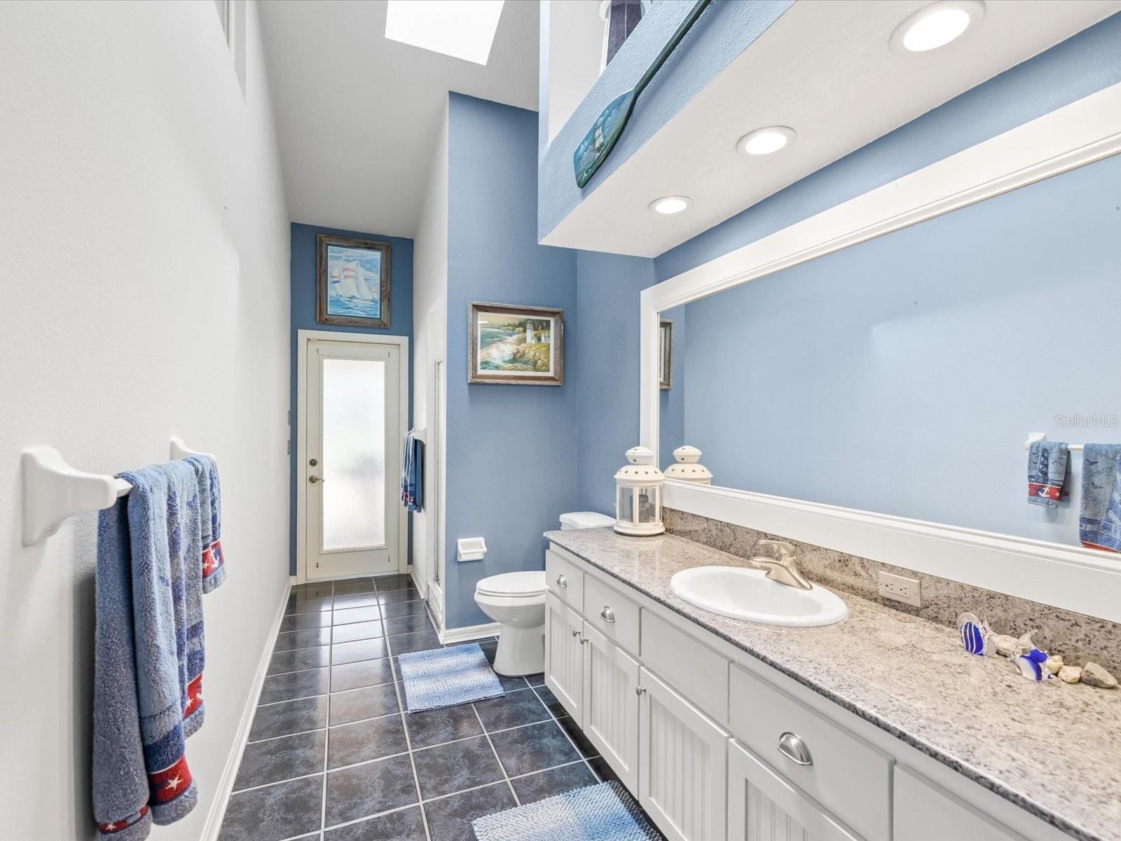 18602 WINDING OAKS BLVD, HUDSON, FL, 34667