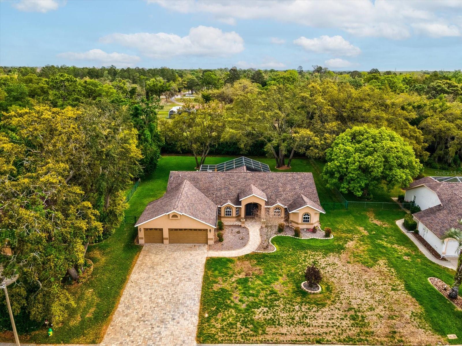 18602 WINDING OAKS BLVD, HUDSON, FL, 34667