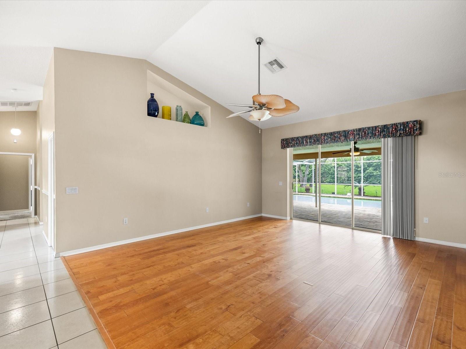 18602 WINDING OAKS BLVD, HUDSON, FL, 34667